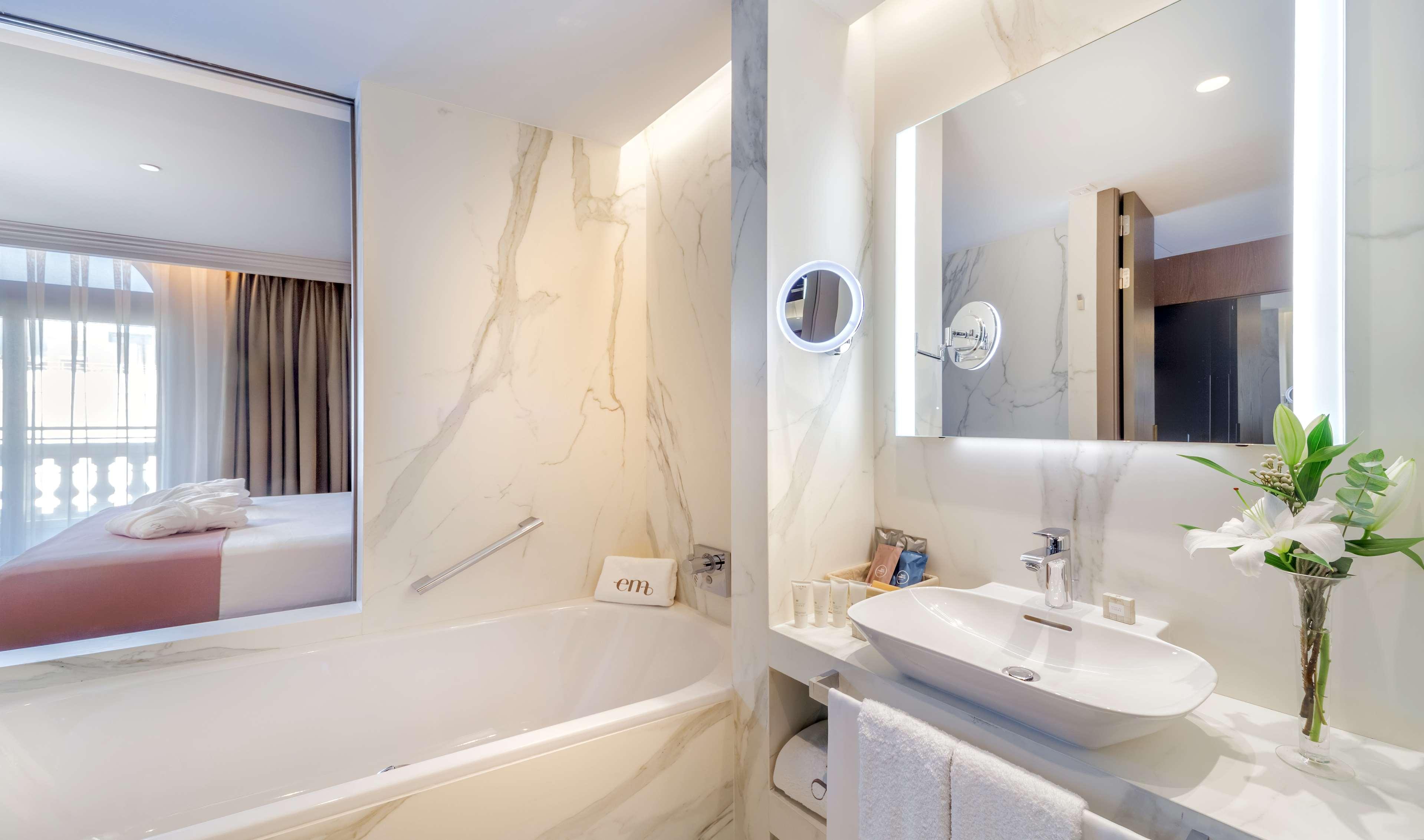 Double or Twin with Balcony