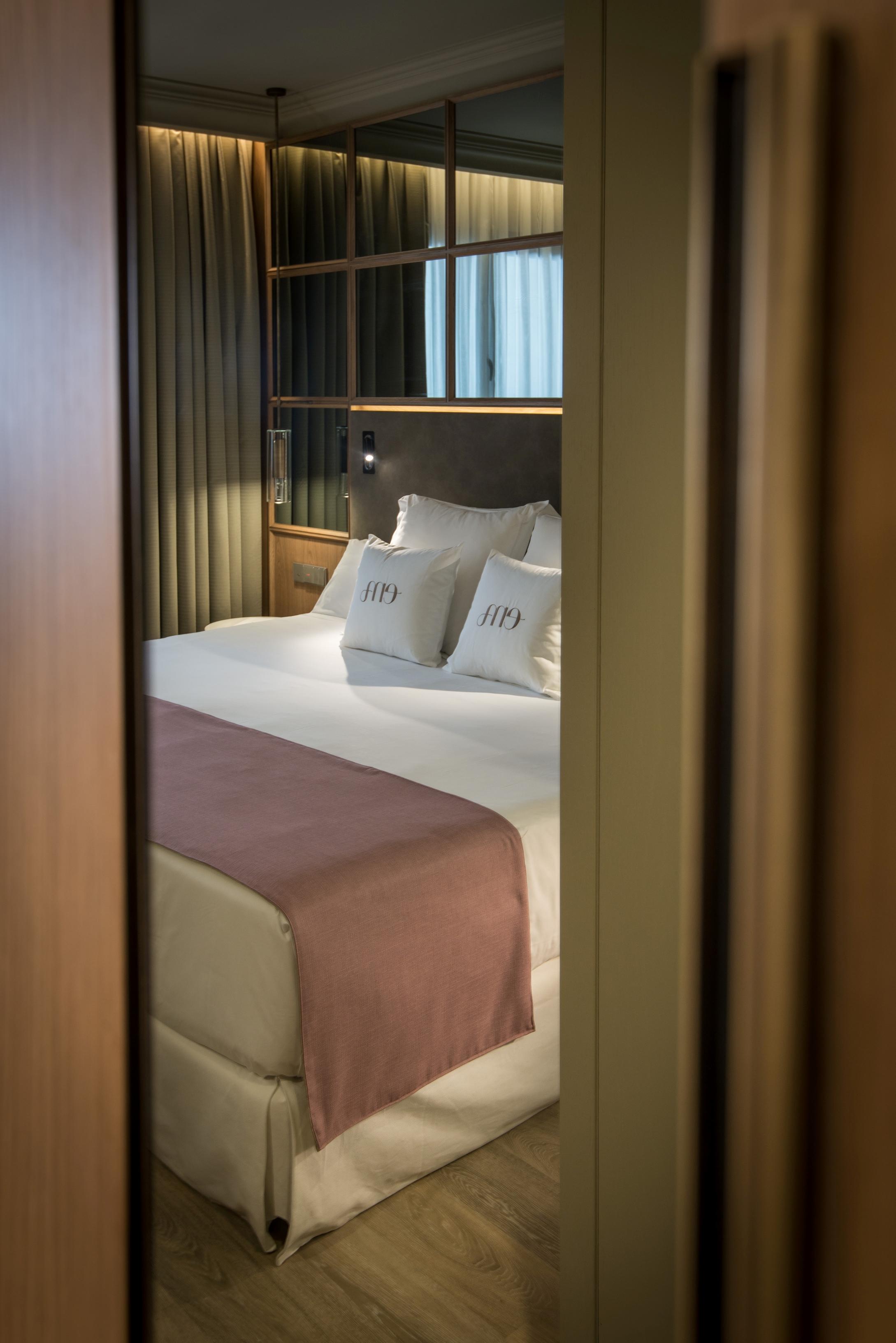 Double or Twin Deluxe