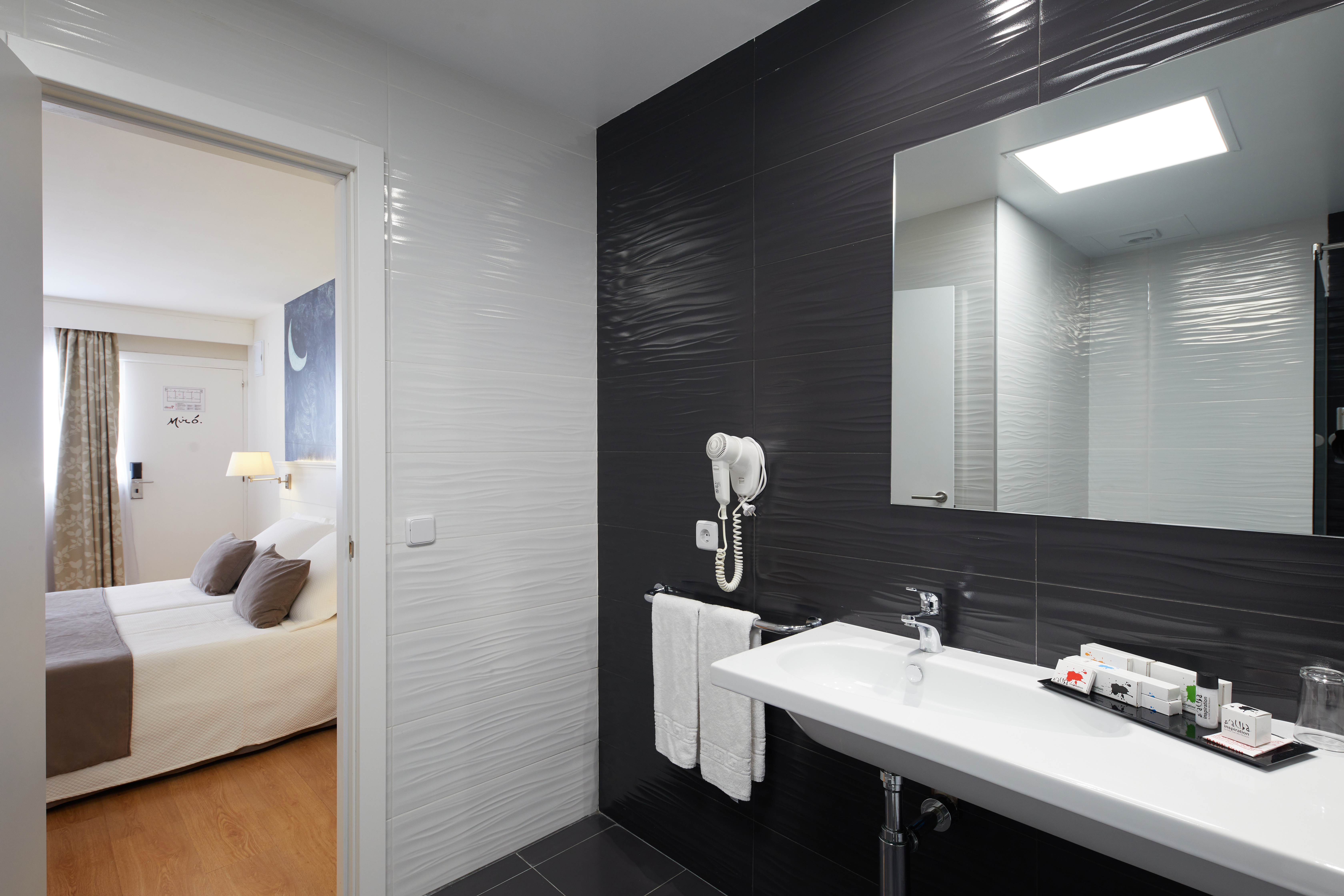 Double or Twin Standard