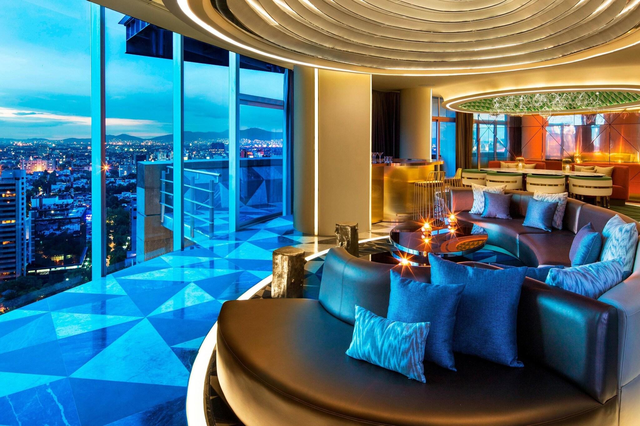 Double Penthouse with Views
