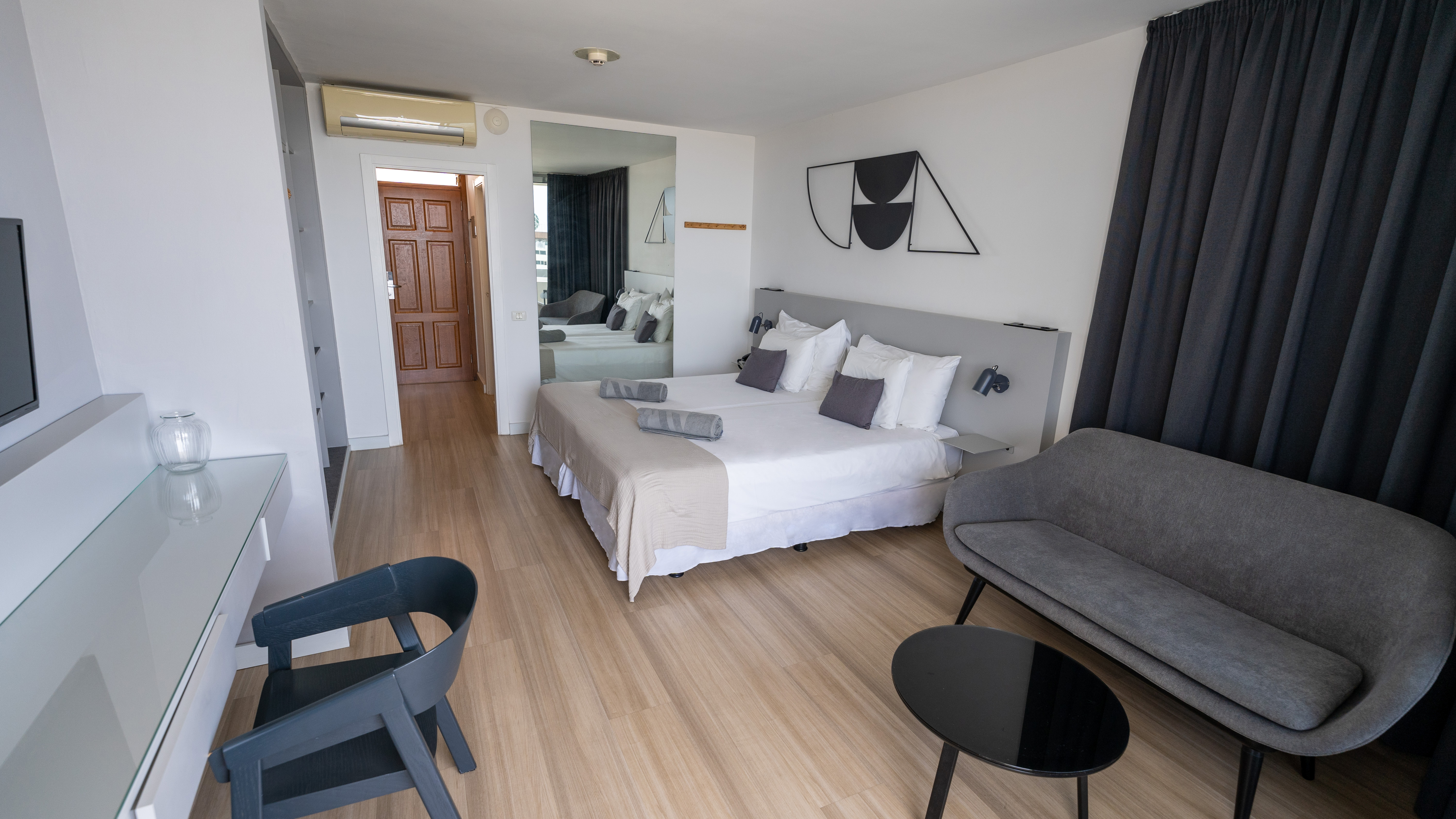 Junior Suite Capacity 1