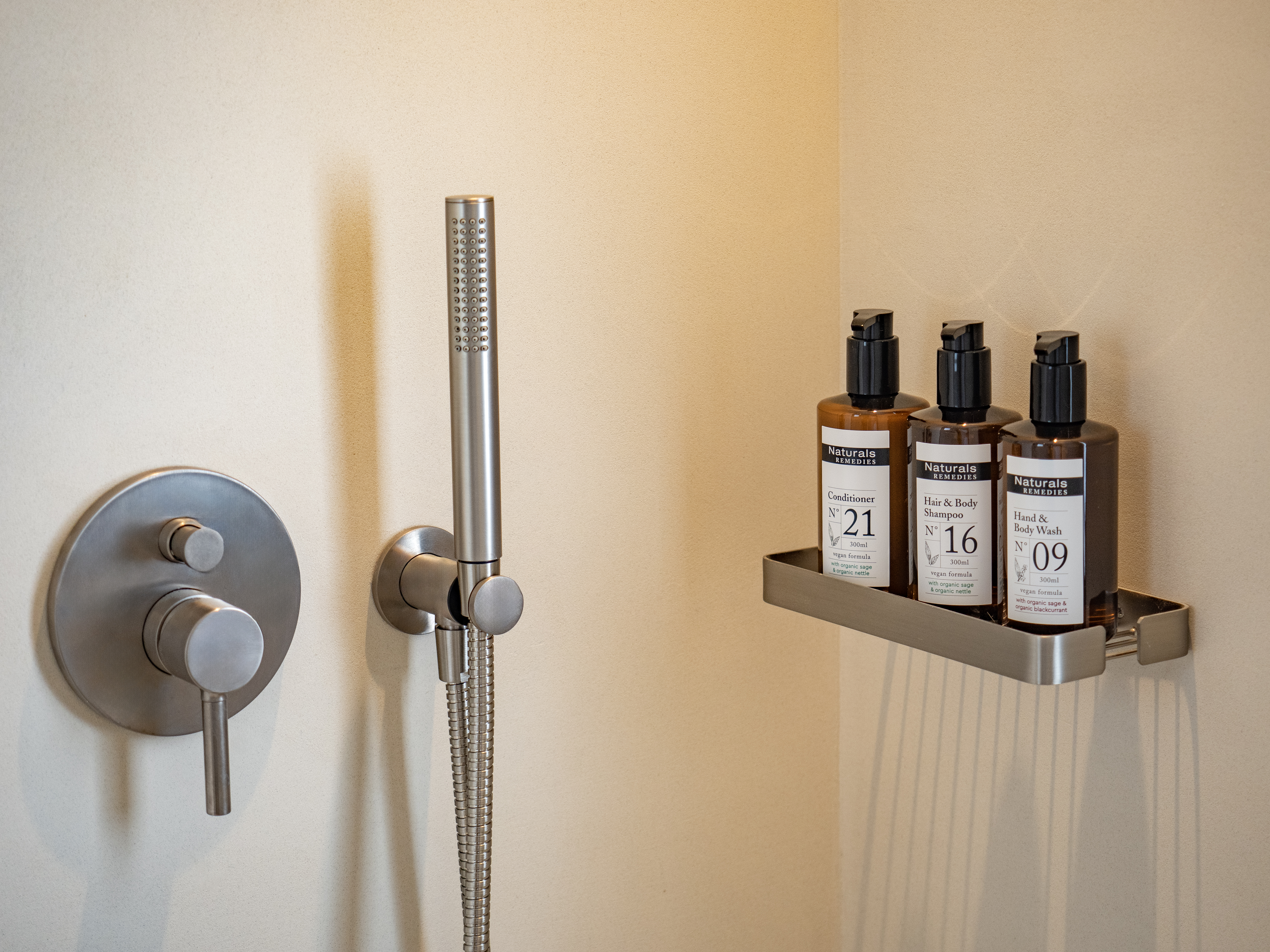 Bungalow Club Beach Front