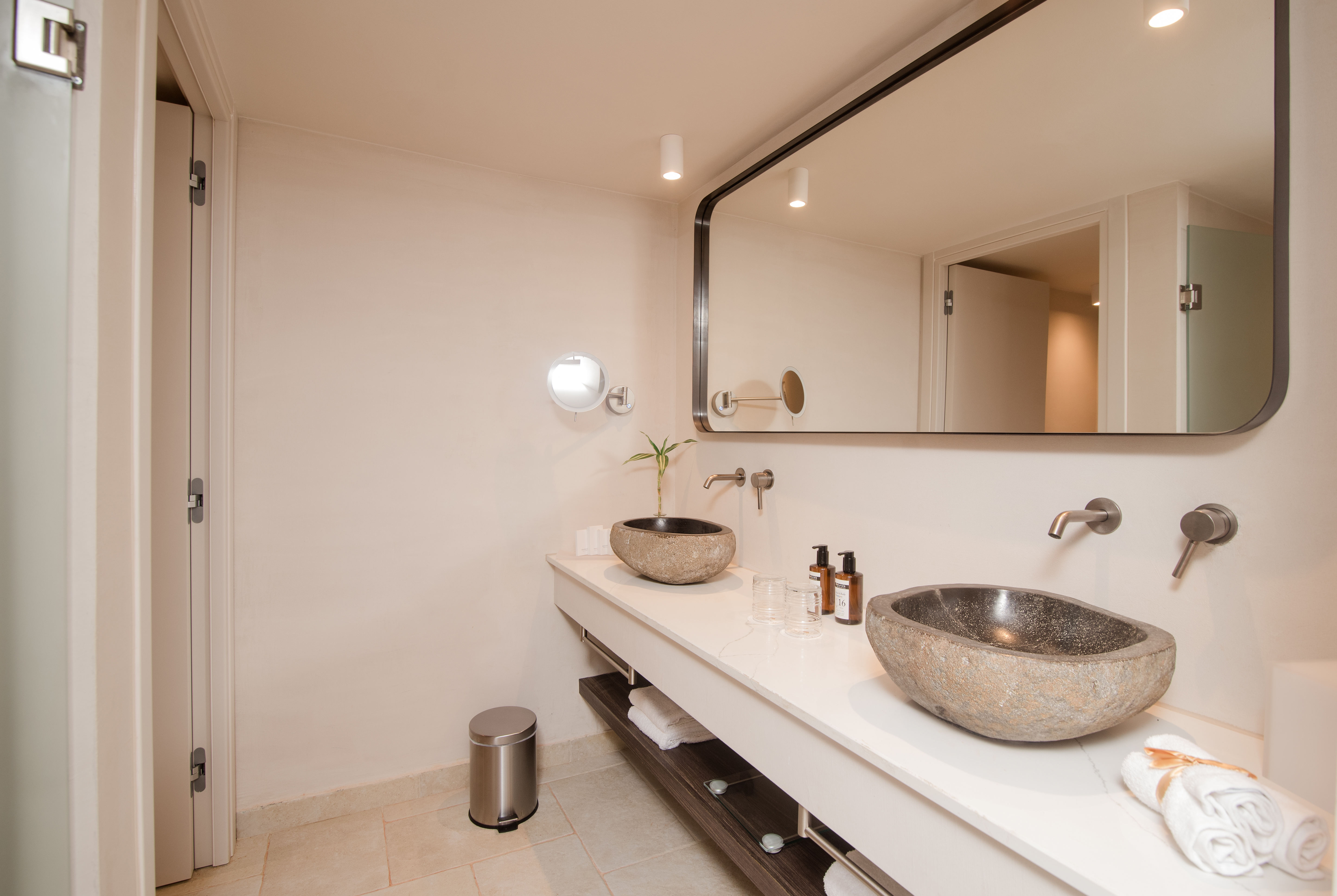 Bungalow Garden View