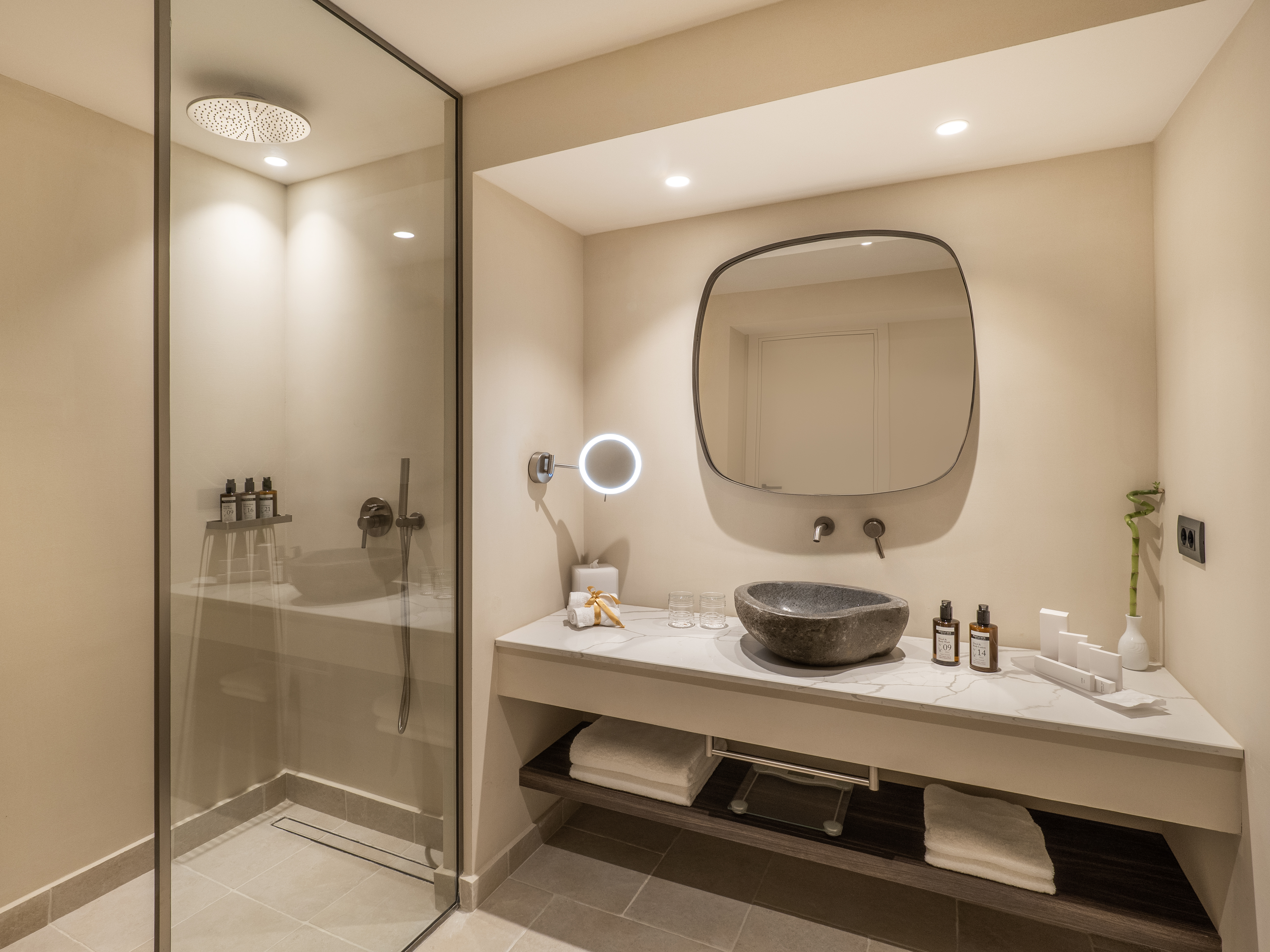 Double or Twin Sea View