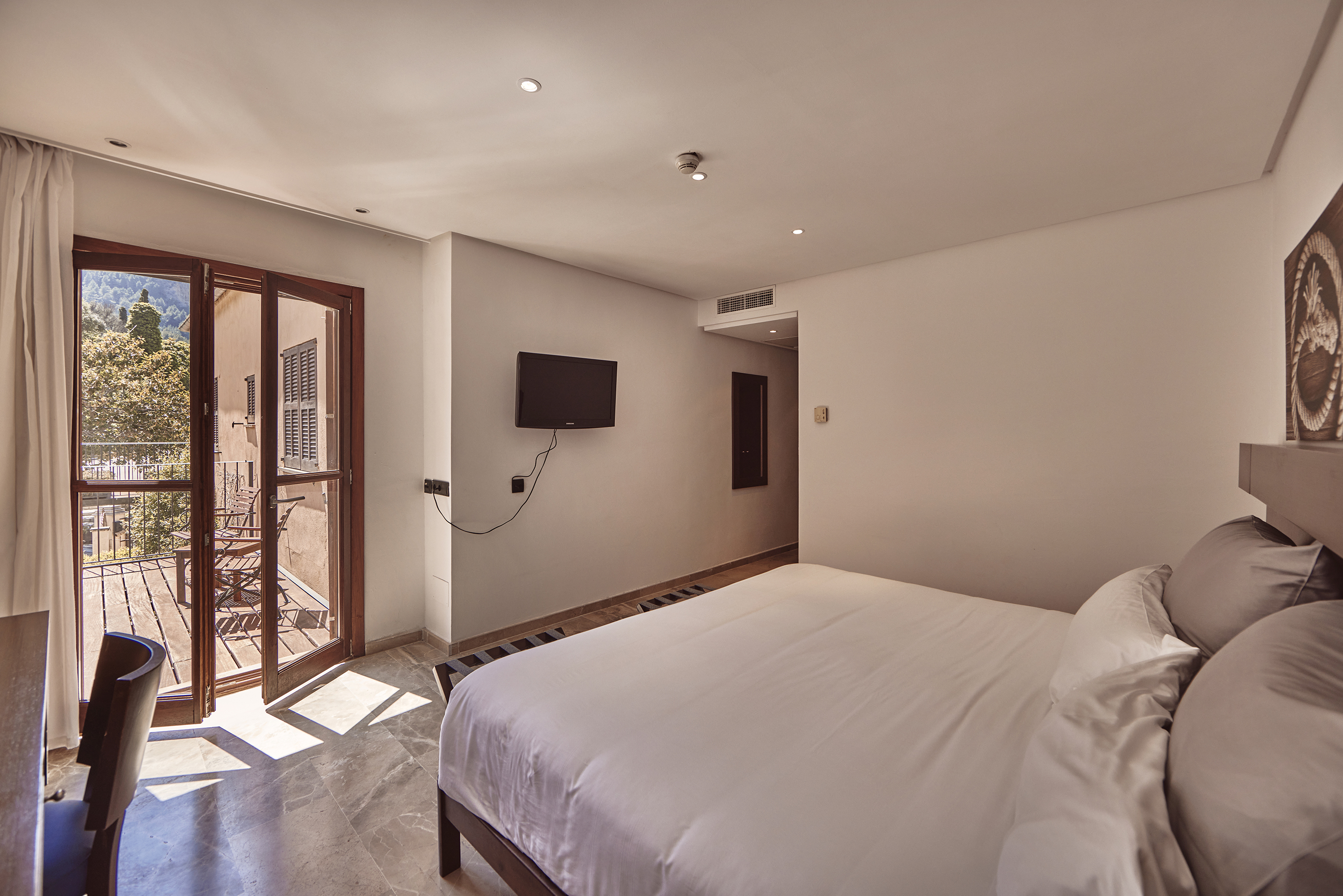 Double or Twin Superior