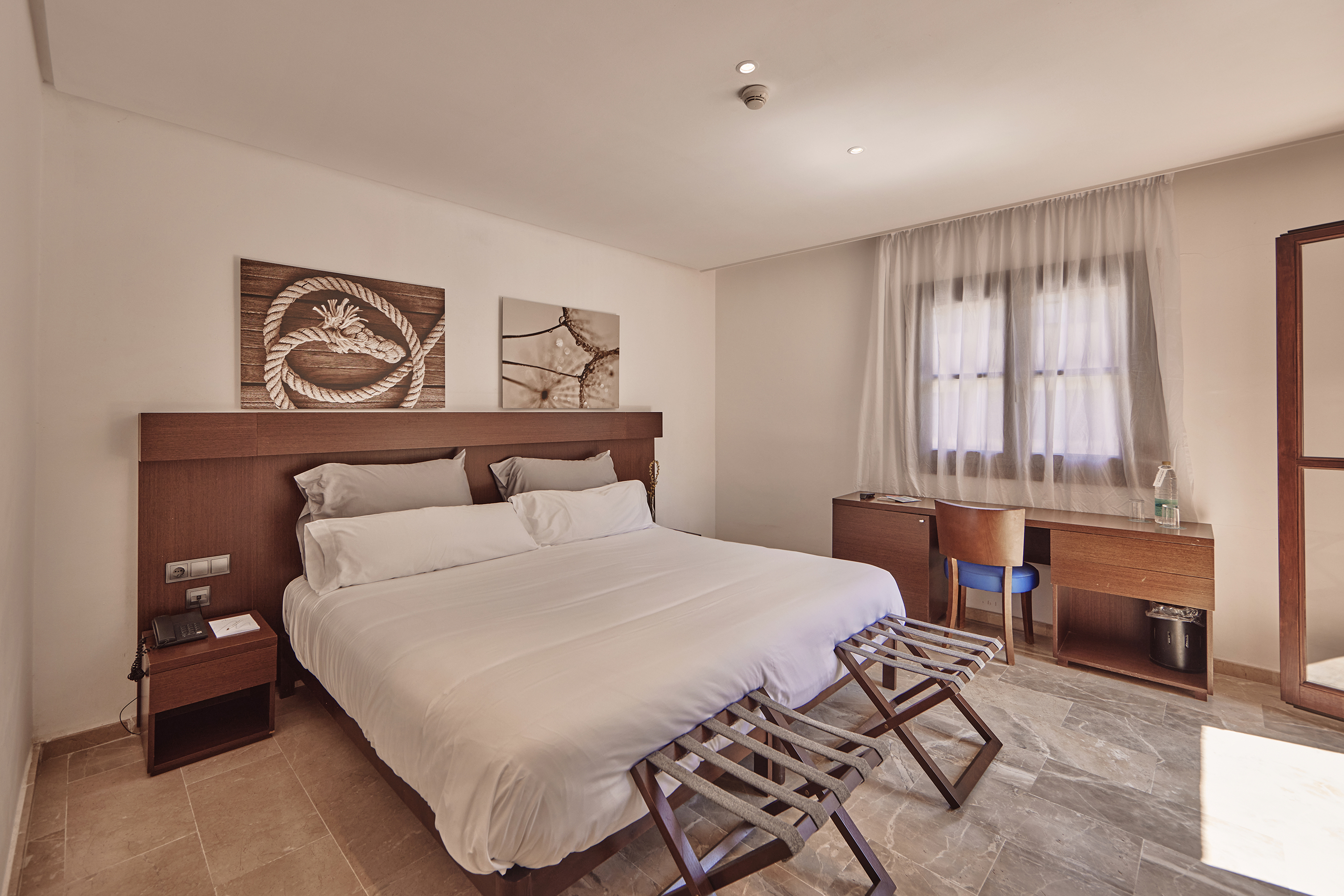 Double or Twin Superior