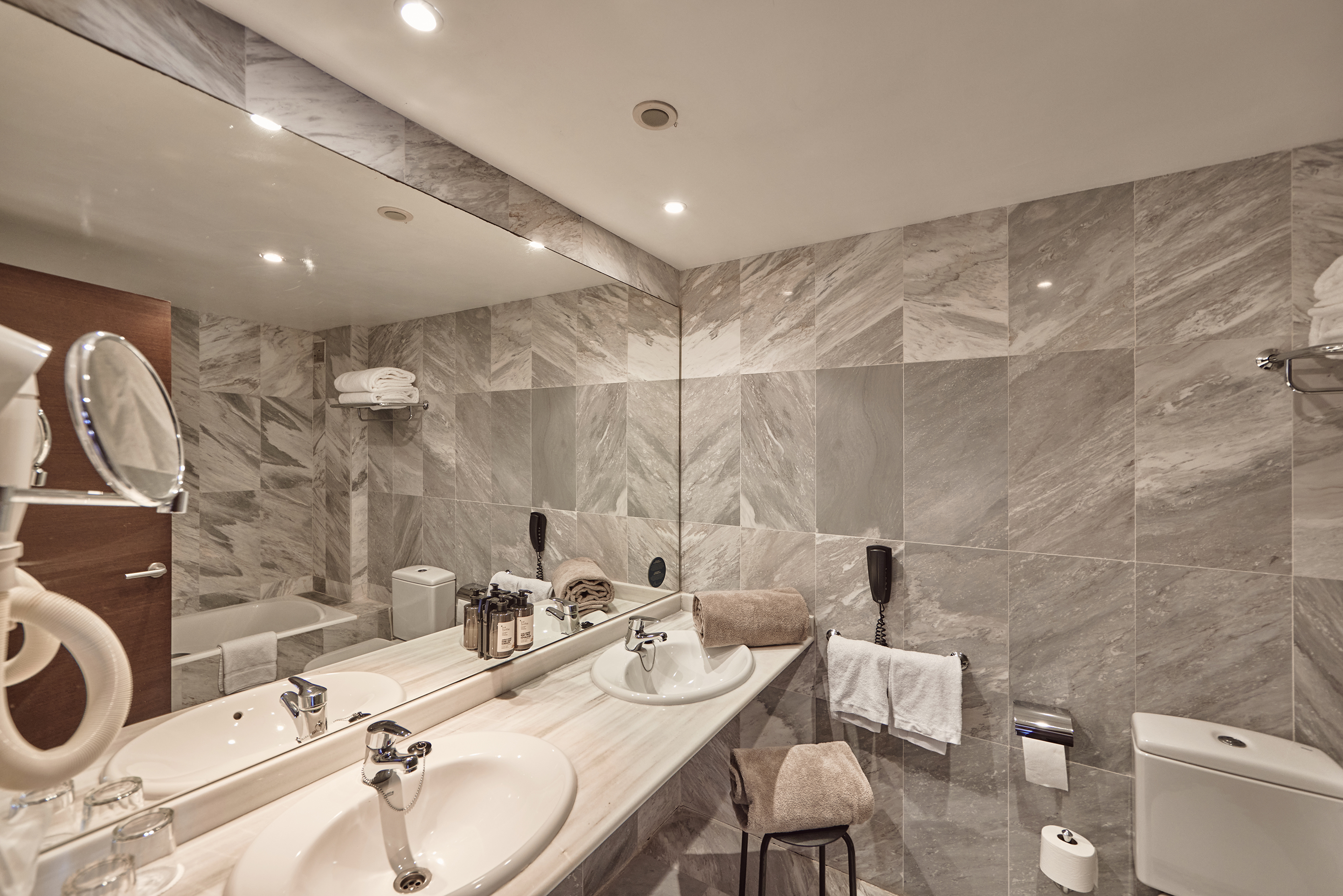 Double Sea View One Bedroom