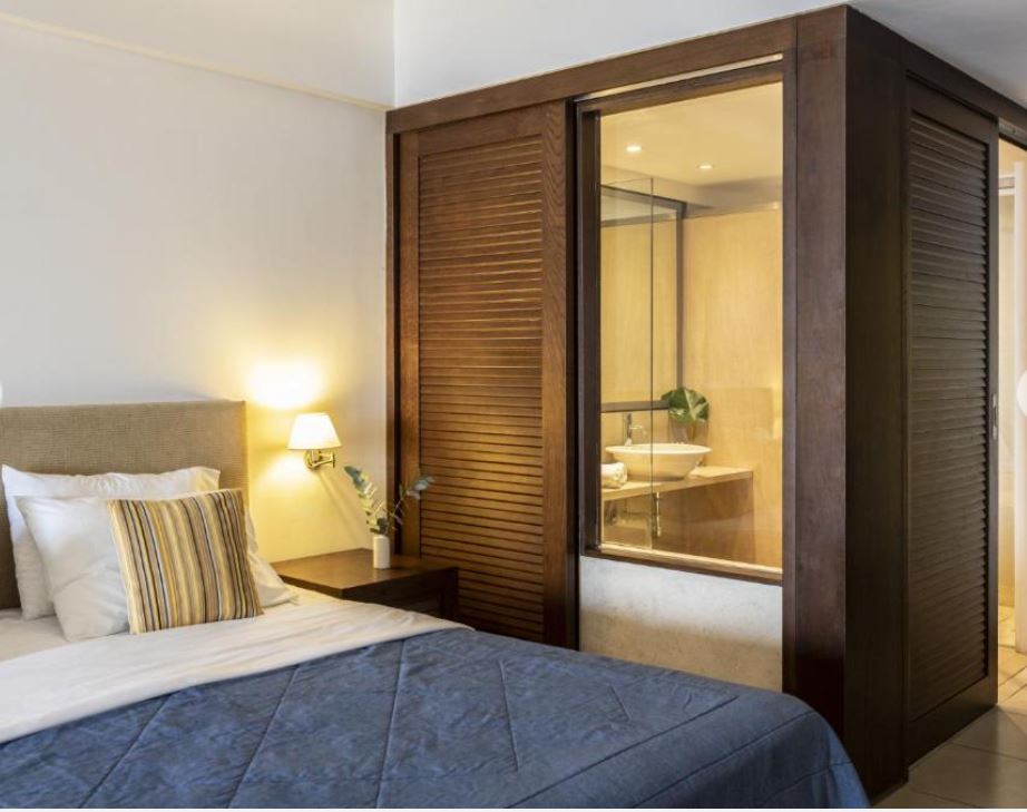 Twin Deluxe Side Sea View