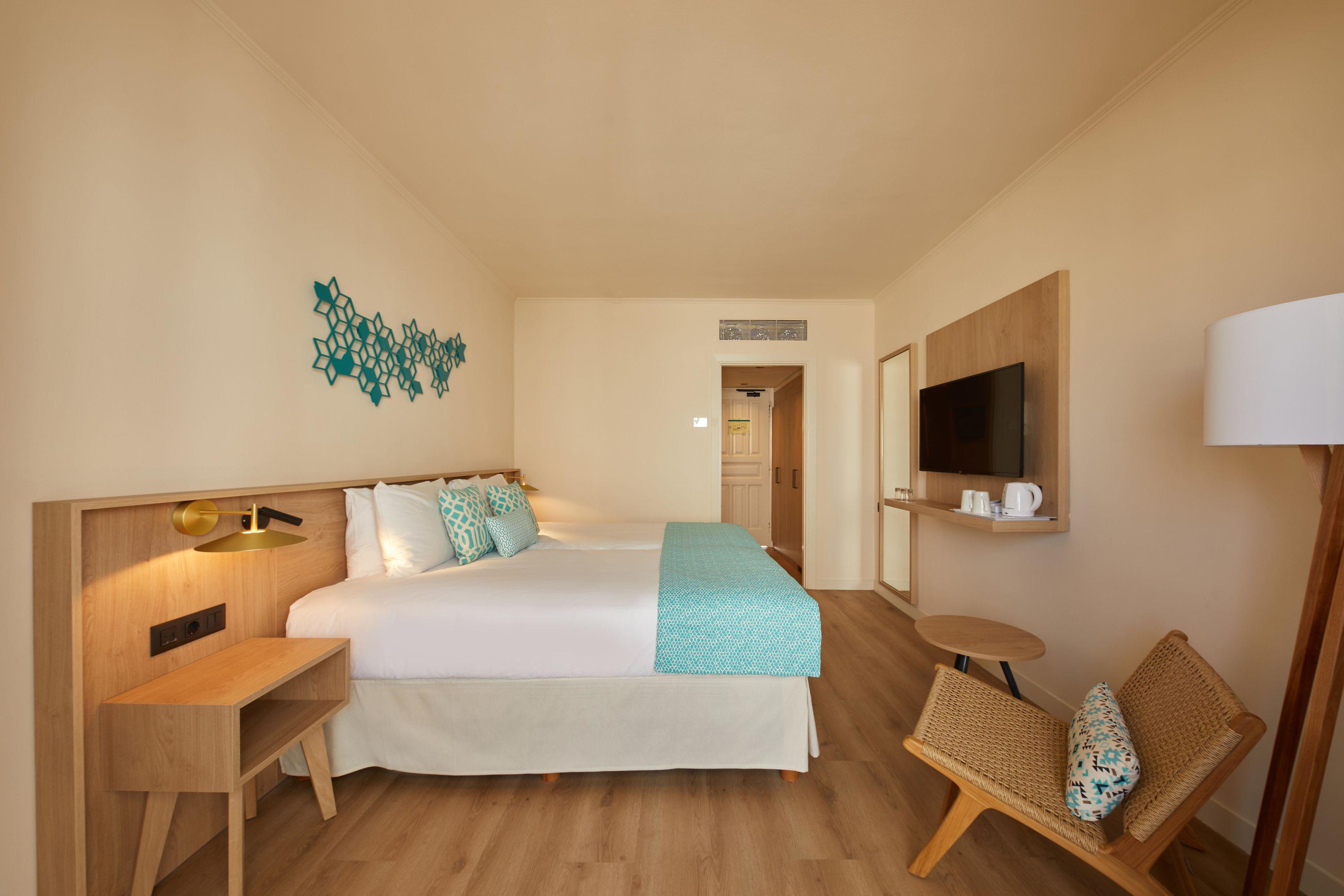 Double Single Sea View