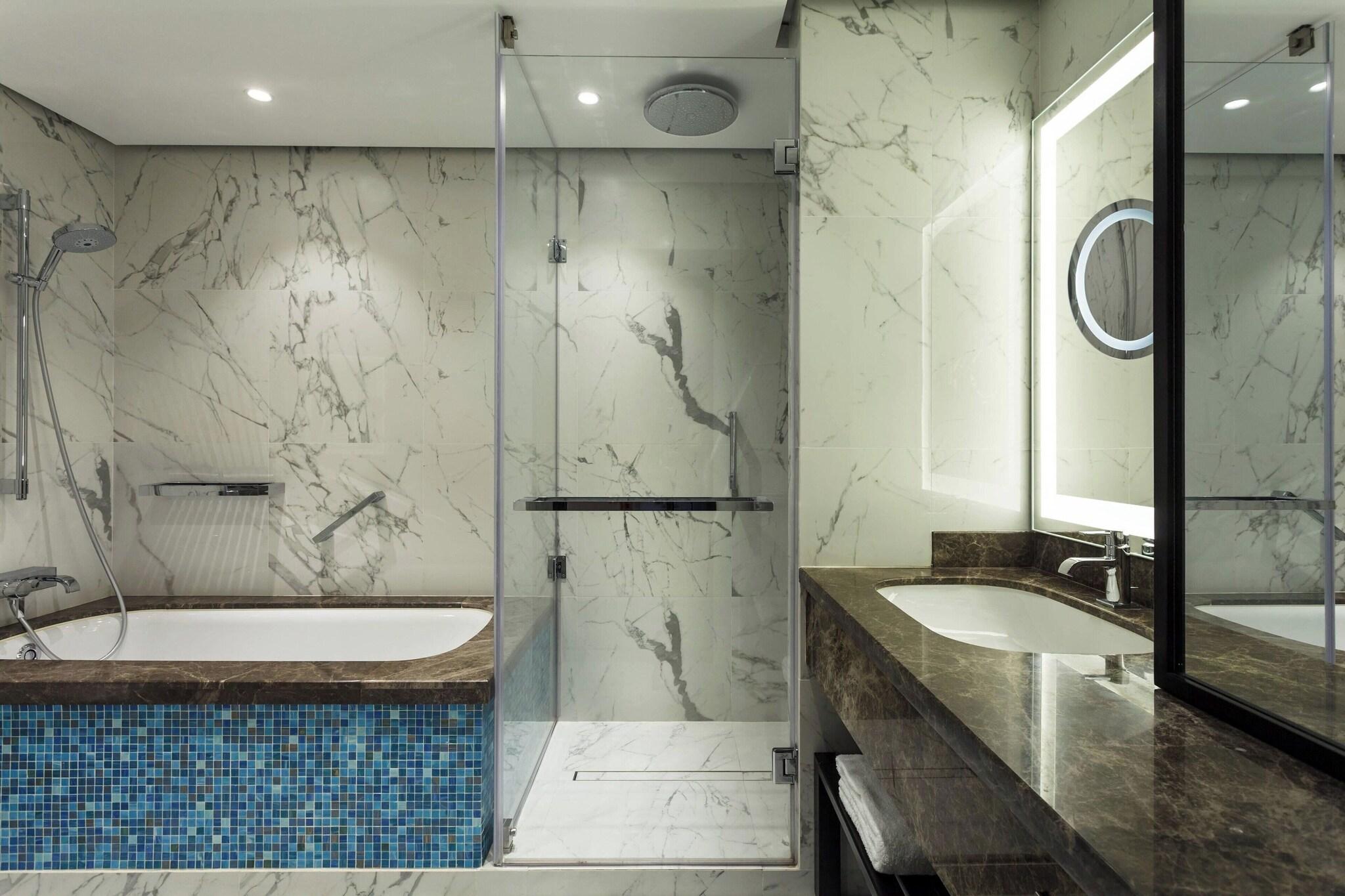 Suite Executive King Bed