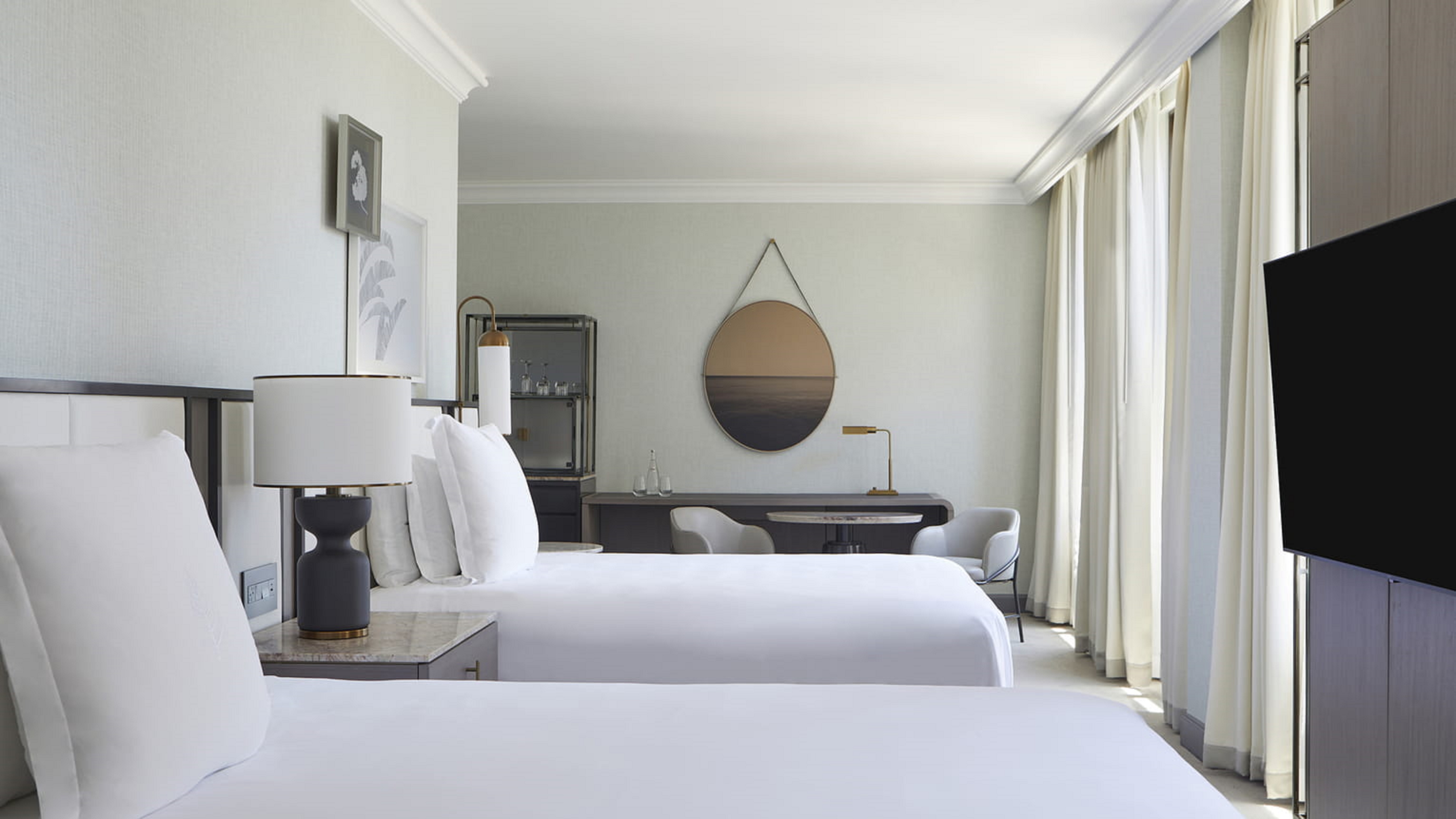 Studio Two Double Beds