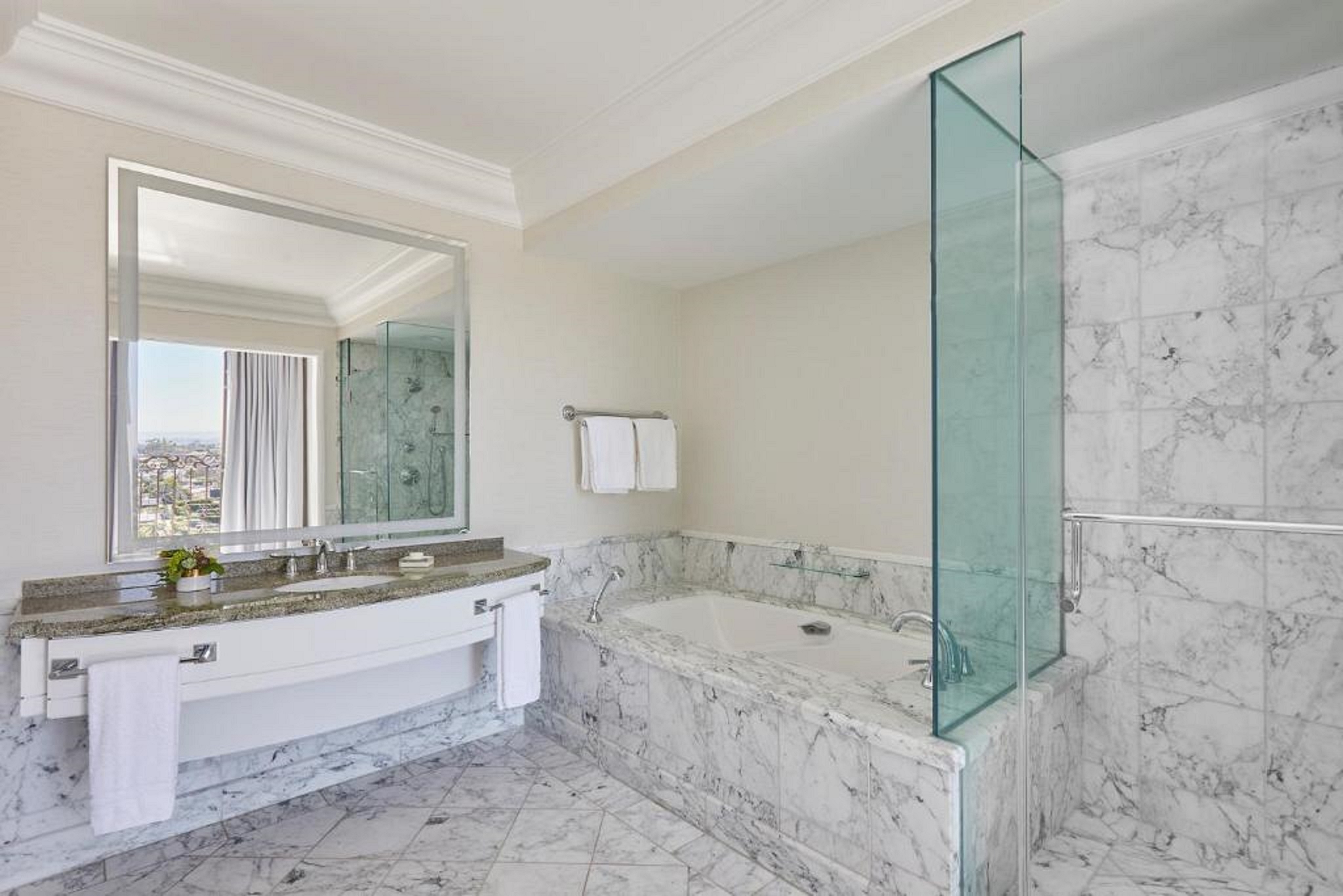 Suite King Bed Two Bedrooms