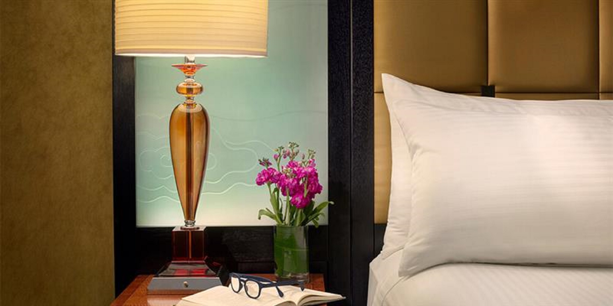 Junior Suite King Size Bed