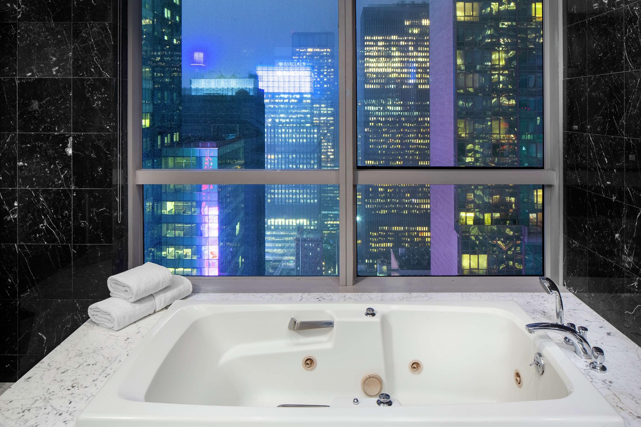 Junior Suite King Size Bed