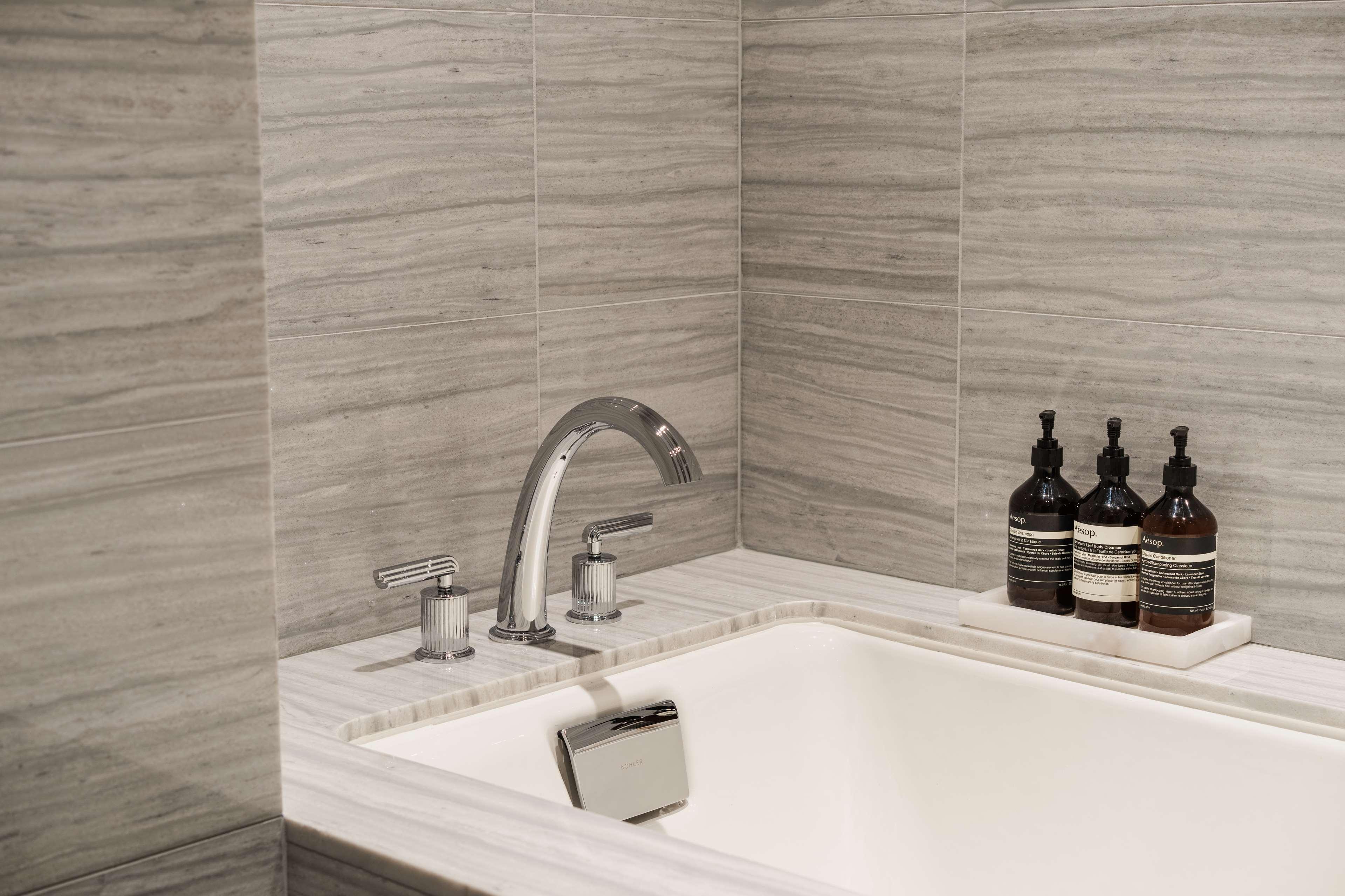 Double or Twin Deluxe King Bed