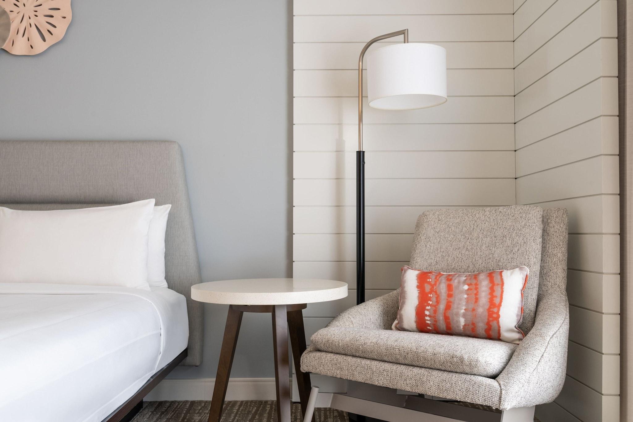 Double Accessible with Views