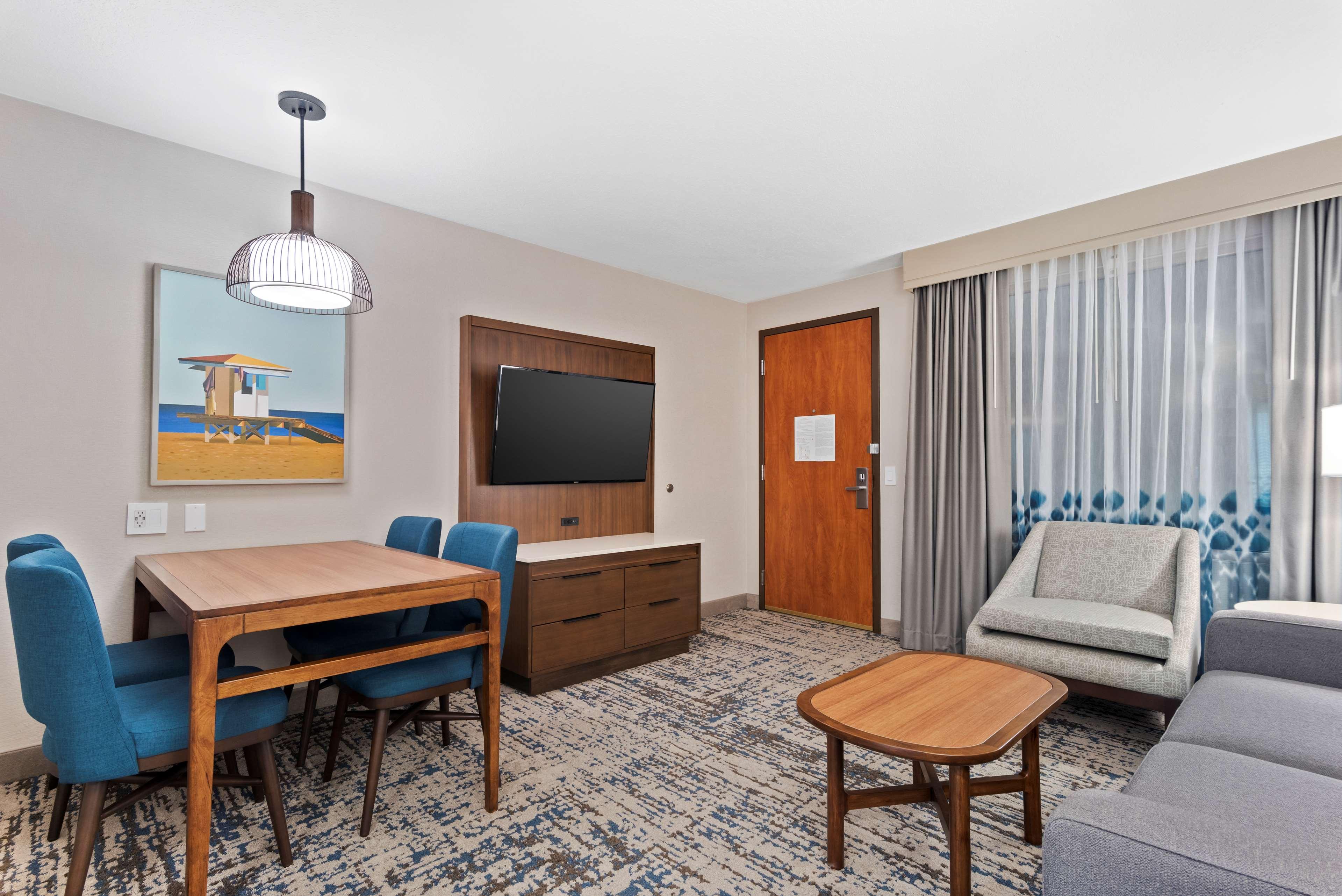 Suite Two Double Beds Non Smoking