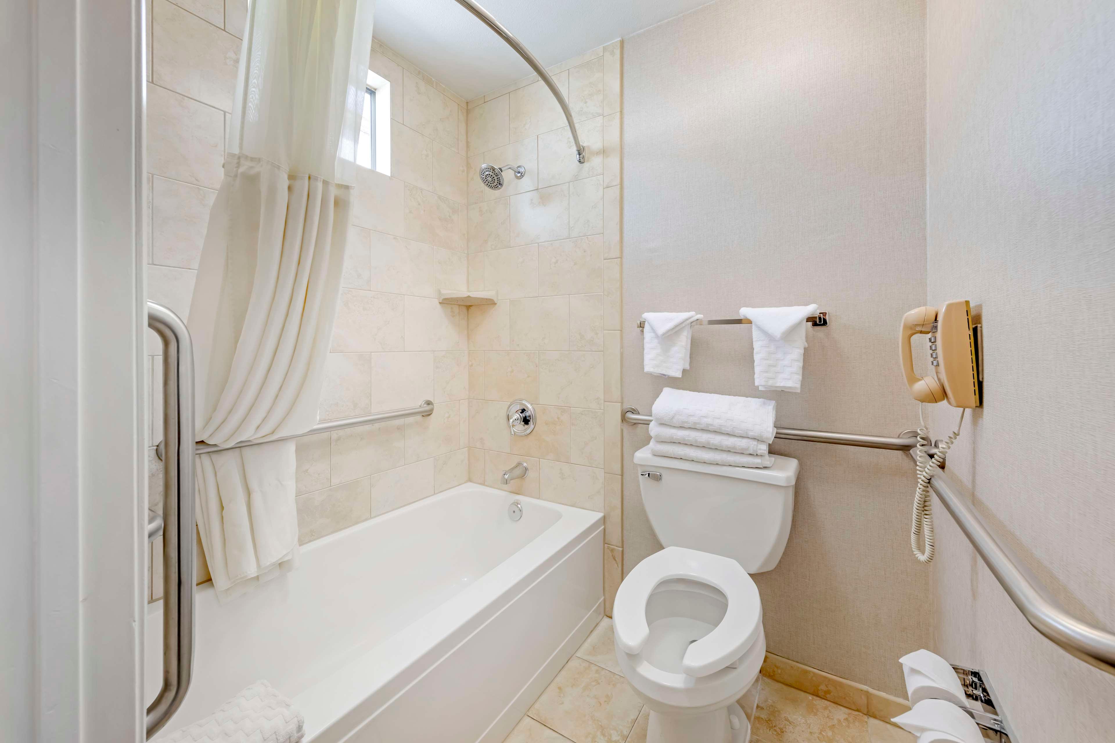 Double Accessible