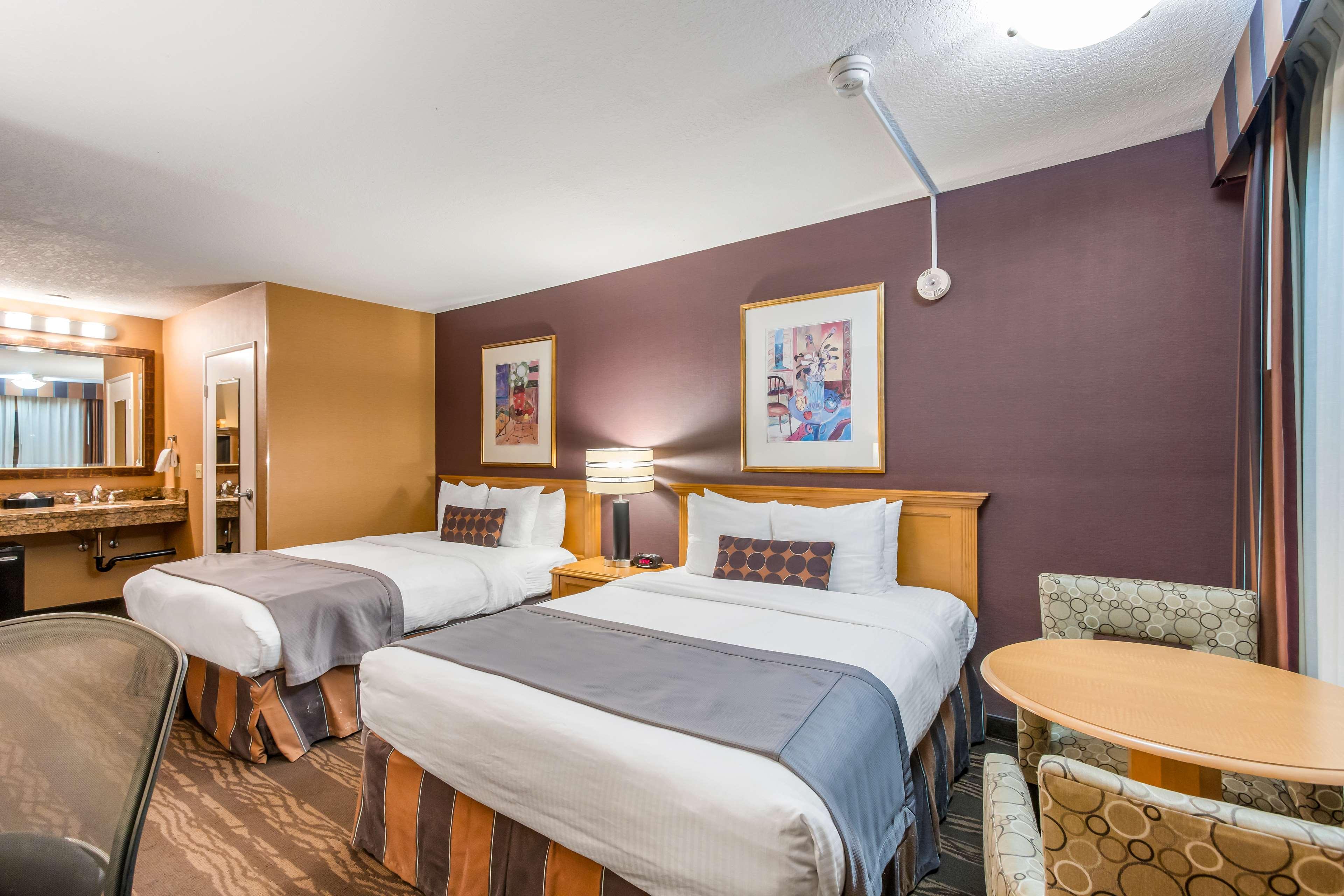 Room Two Queen Beds Non Smoking