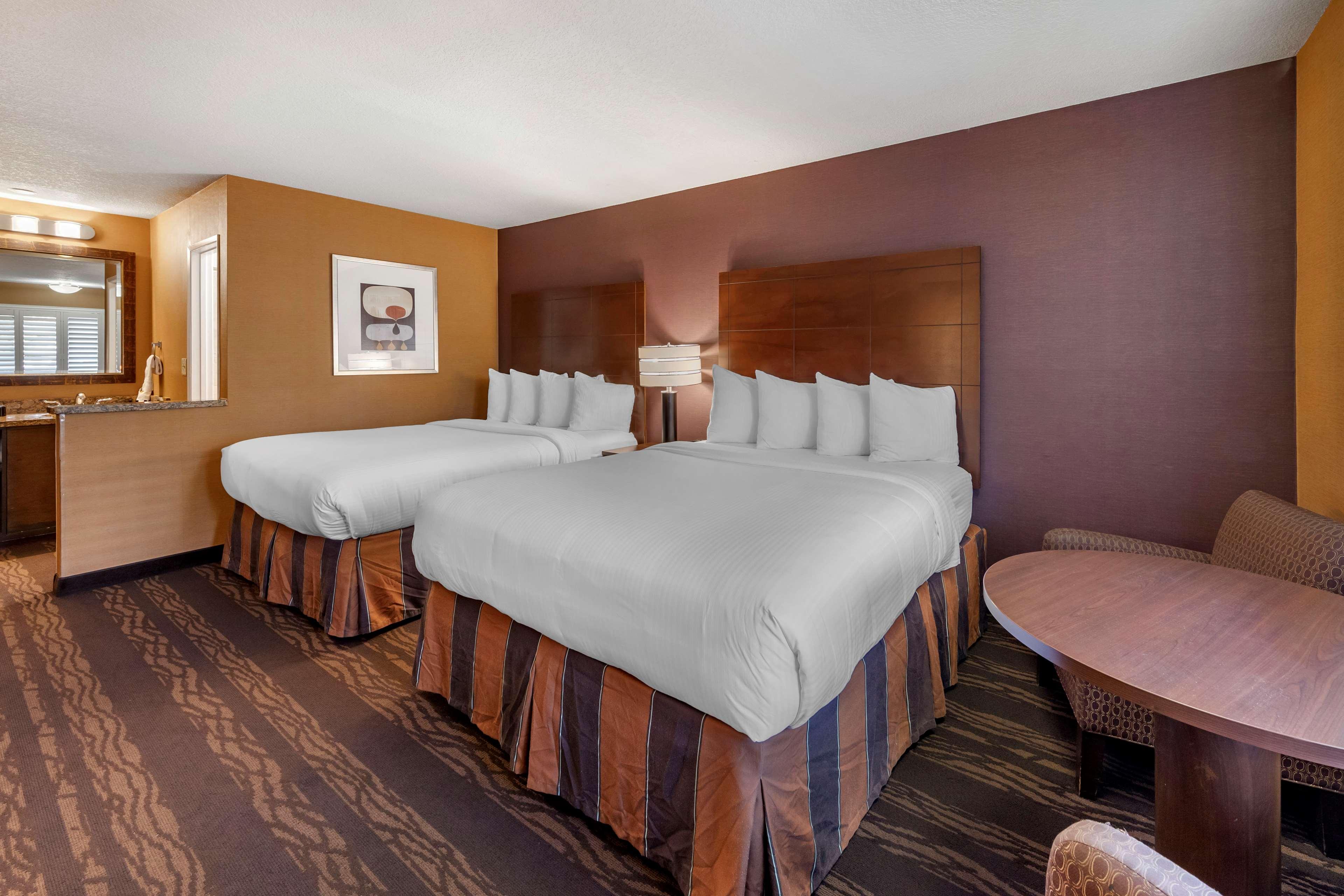 Room Two Queen Beds Non Smoking