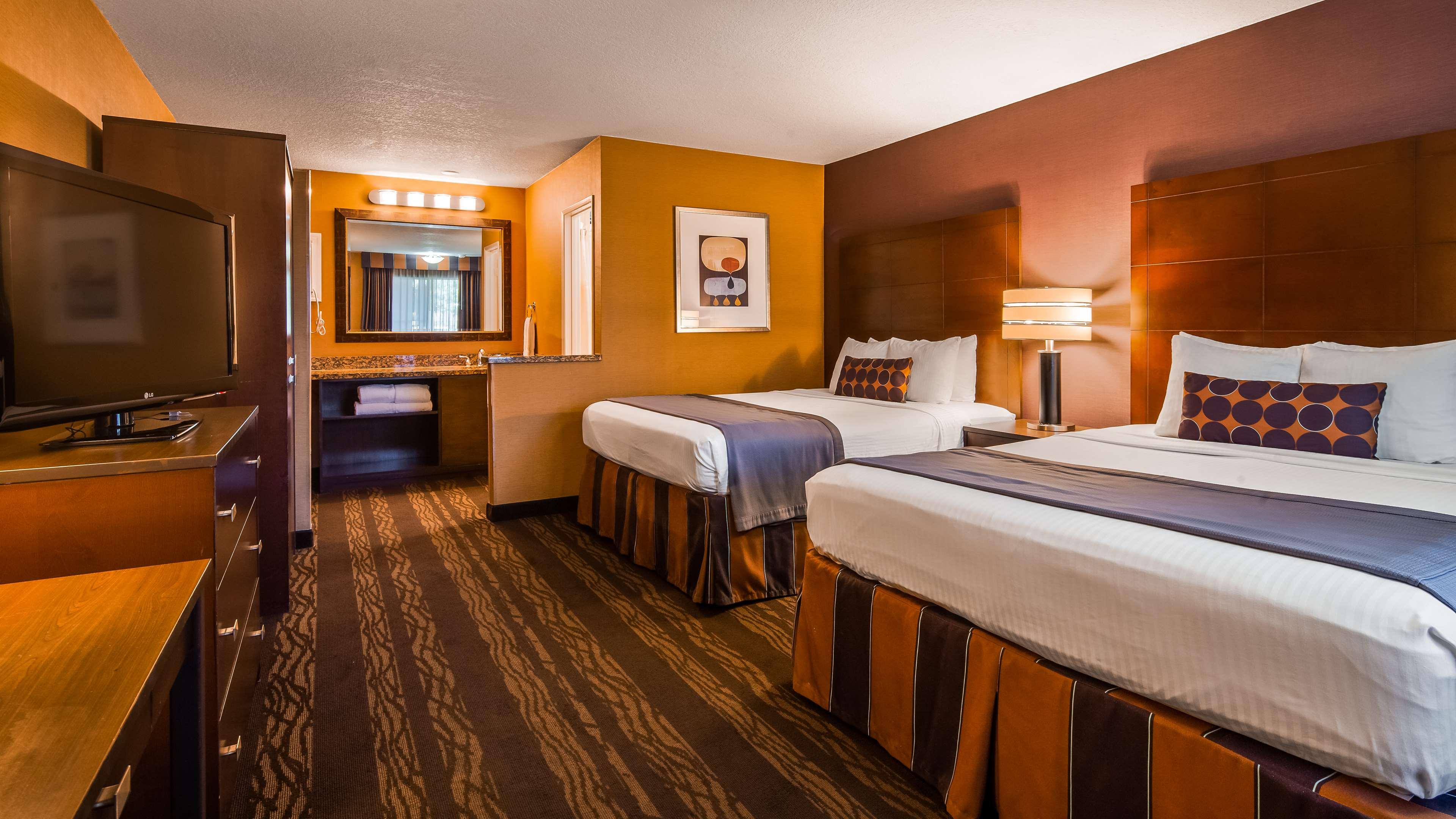 Room Two Queen Beds Non Smoking