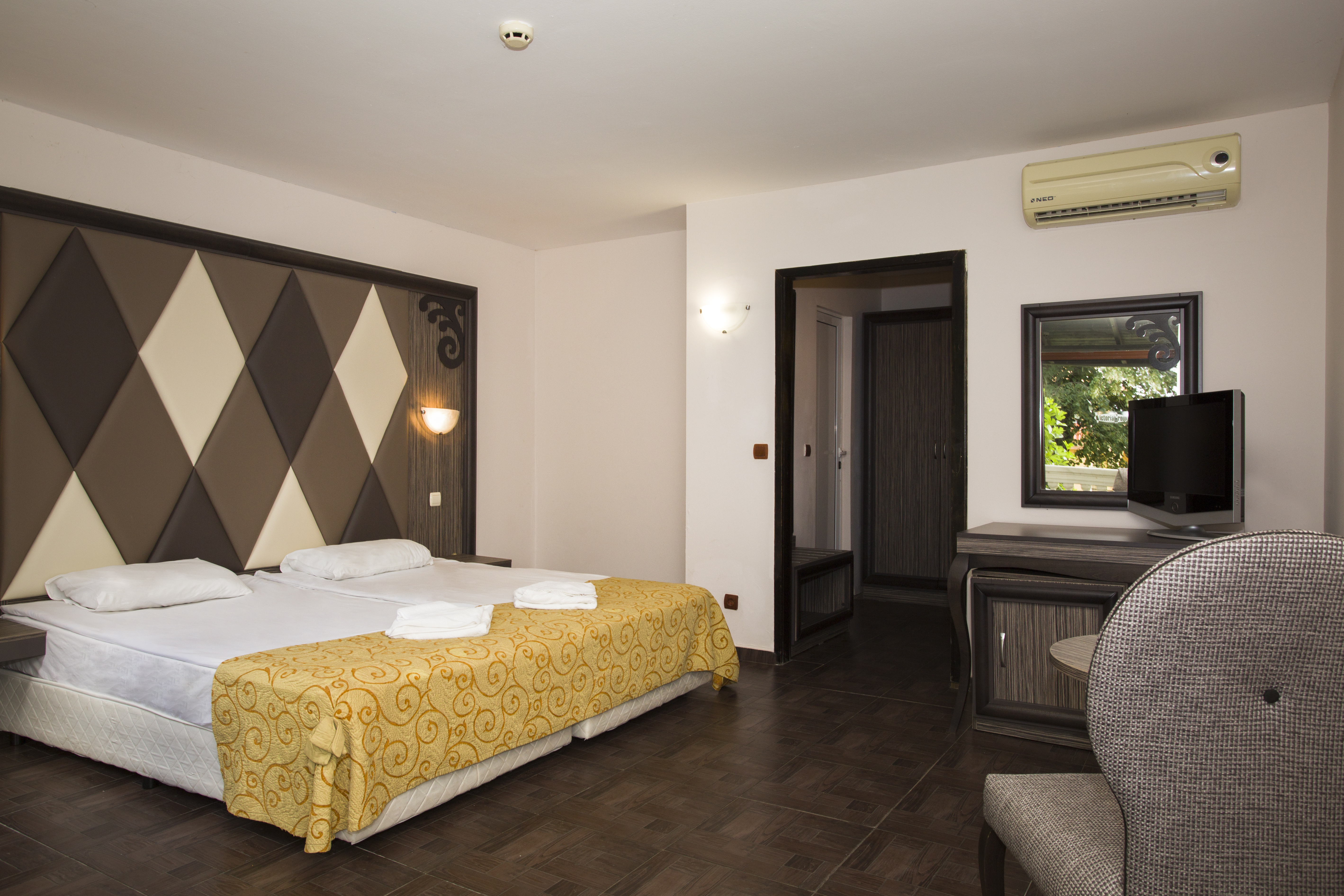 Double Single Sea View