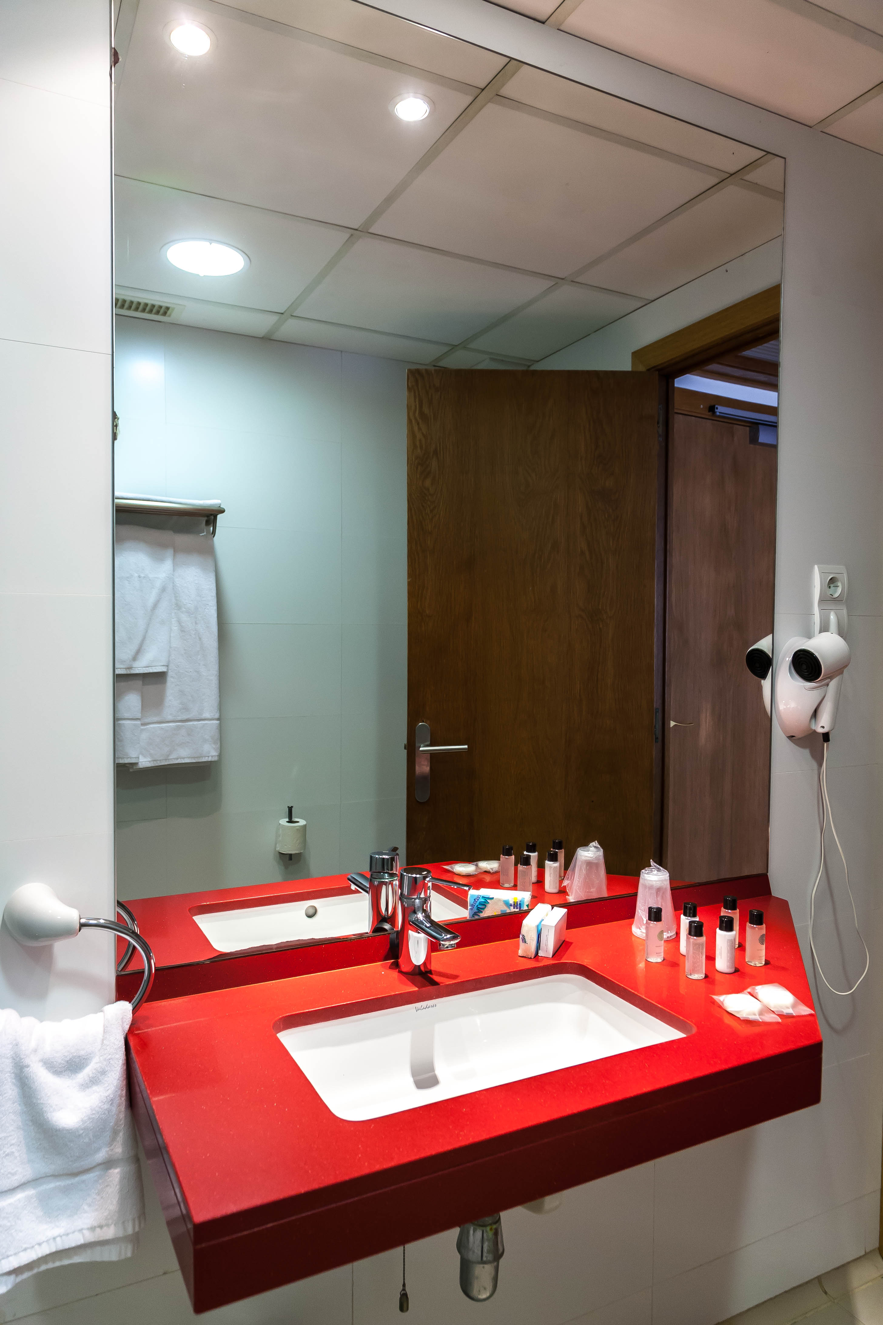 Double or Twin Superior