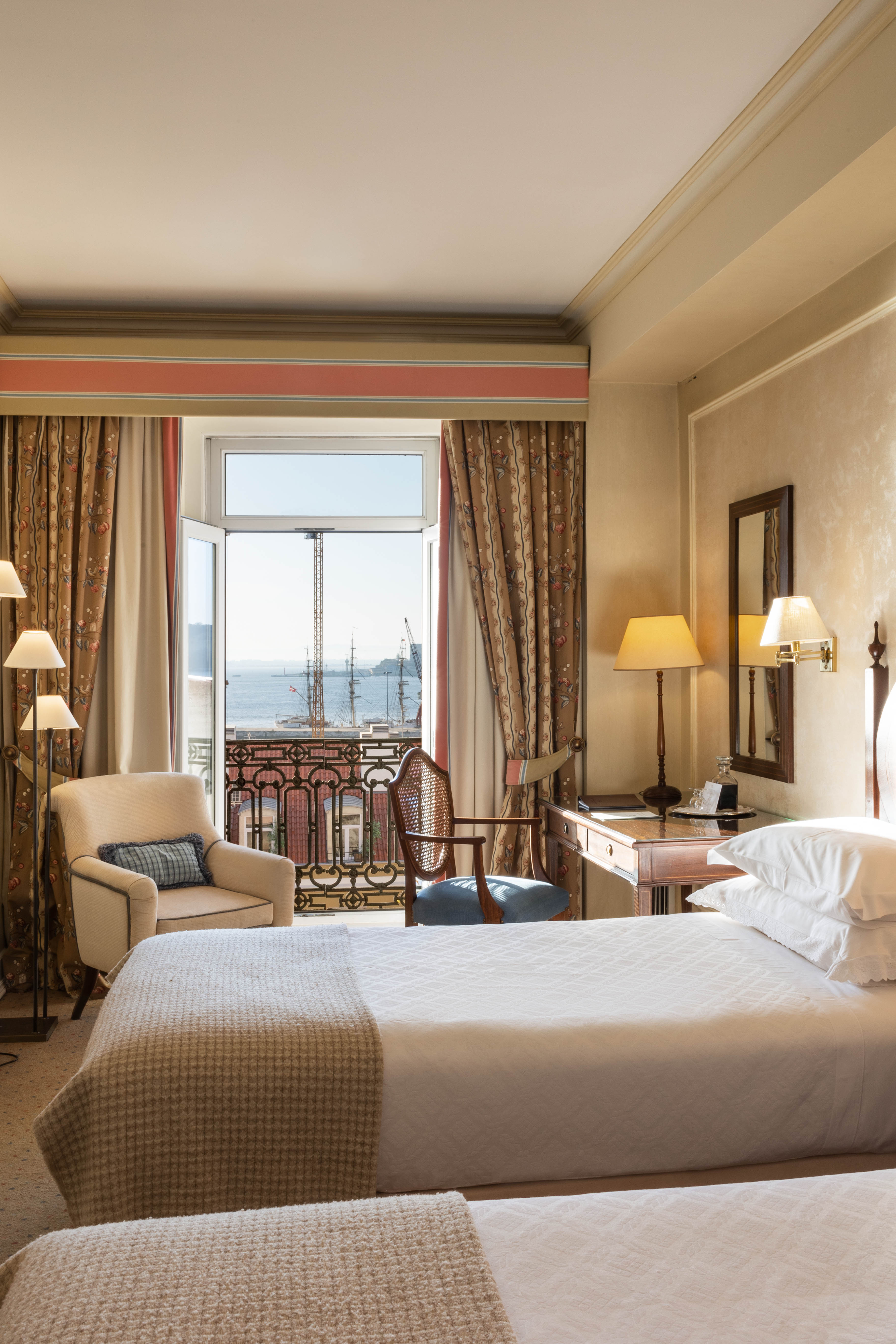 Double or Twin Deluxe