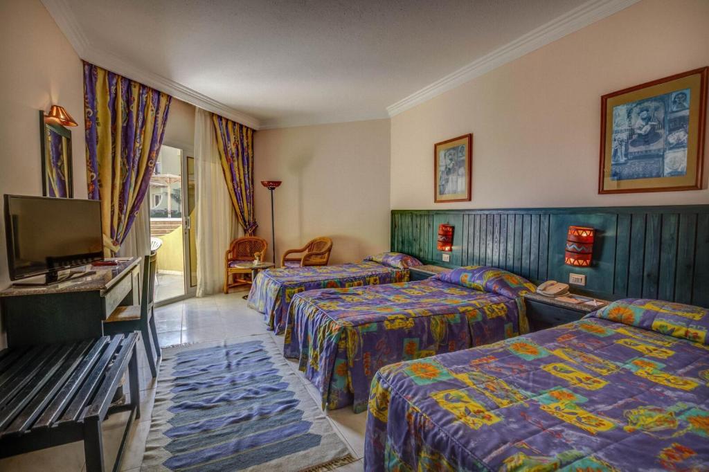 Family Room Pool View