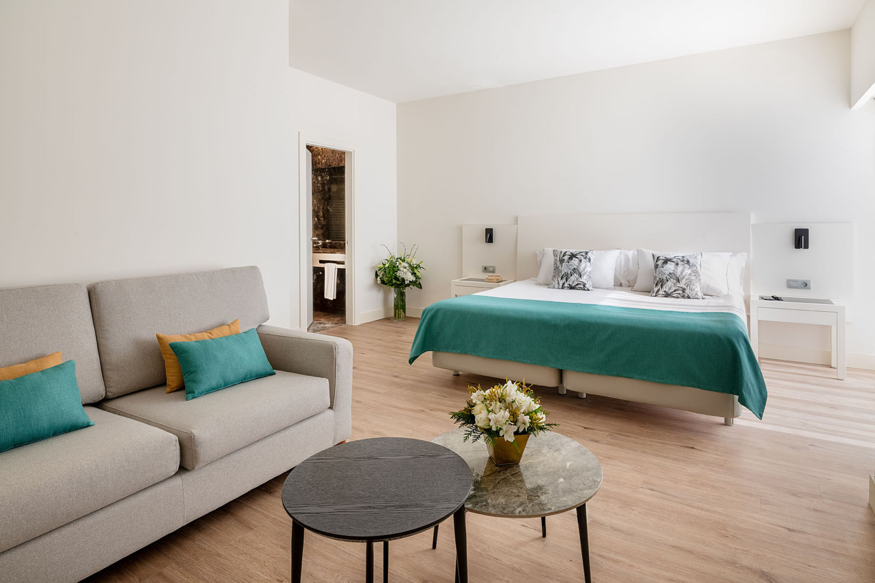 Double Single Sea View