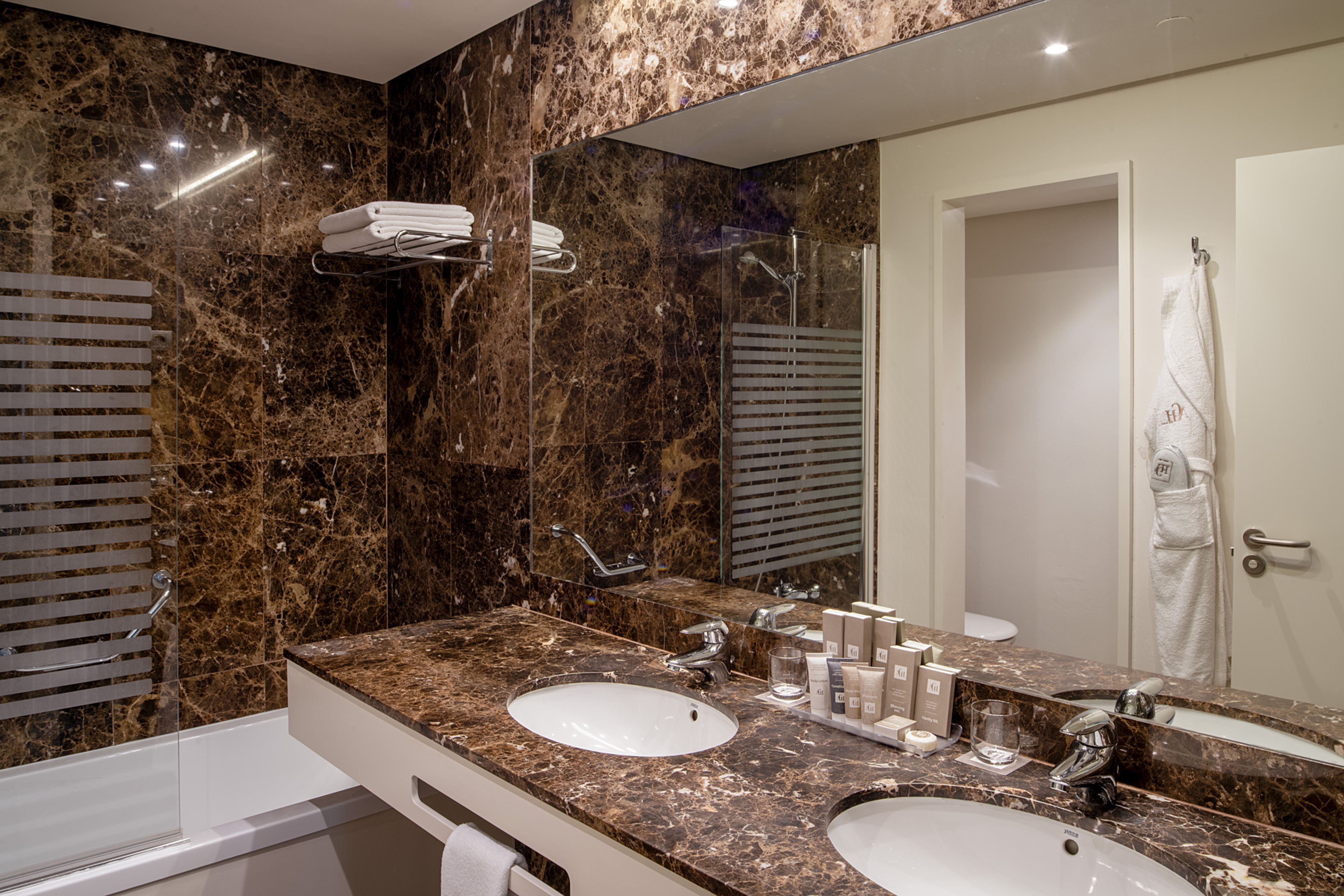 Double or Twin Sea View