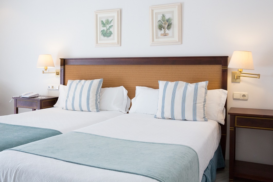 Family Room Superior