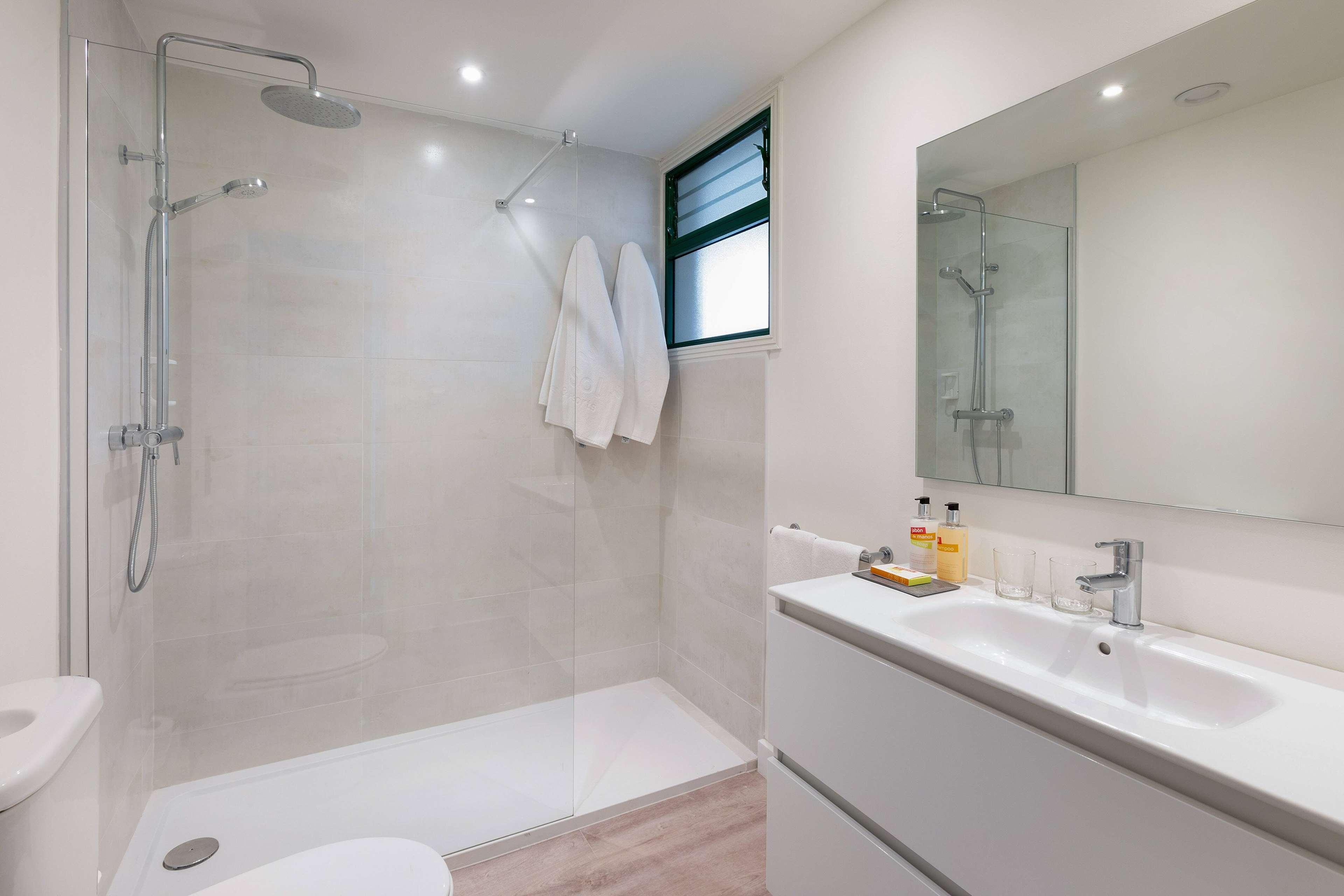 Apartment Side Sea View