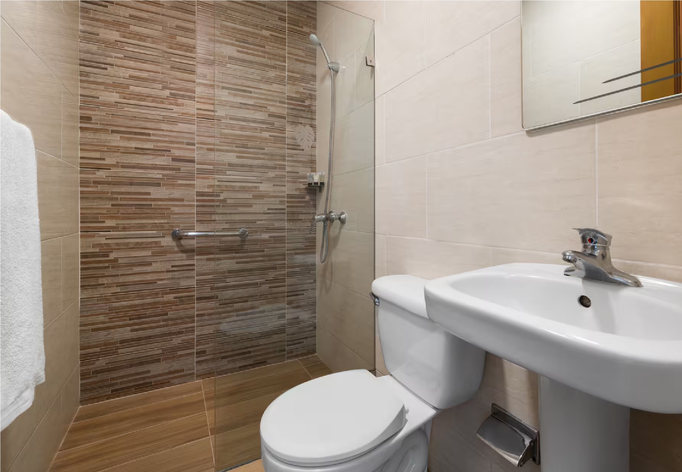 Single Deluxe Two Bedroom