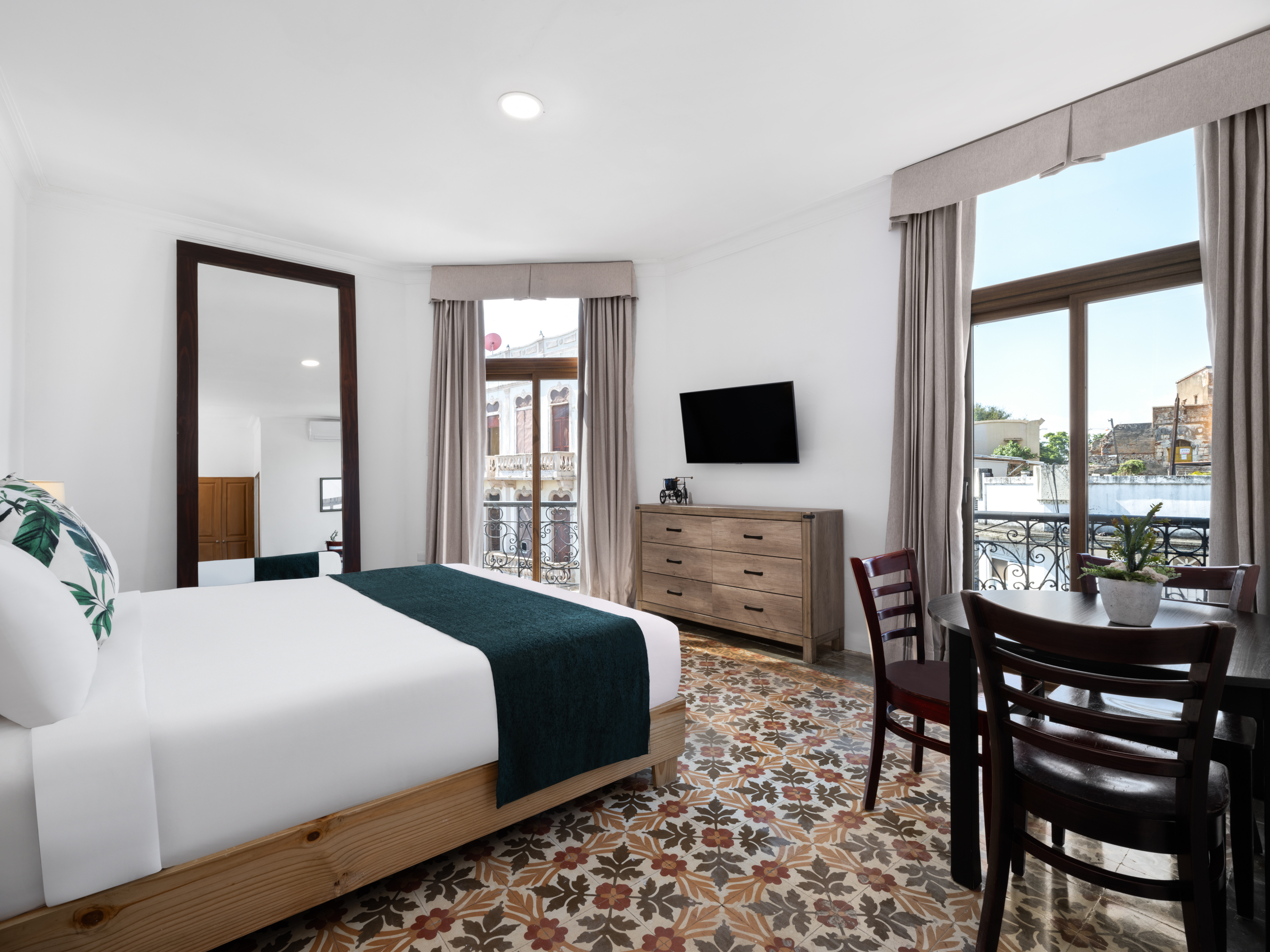 Double King Size Bed