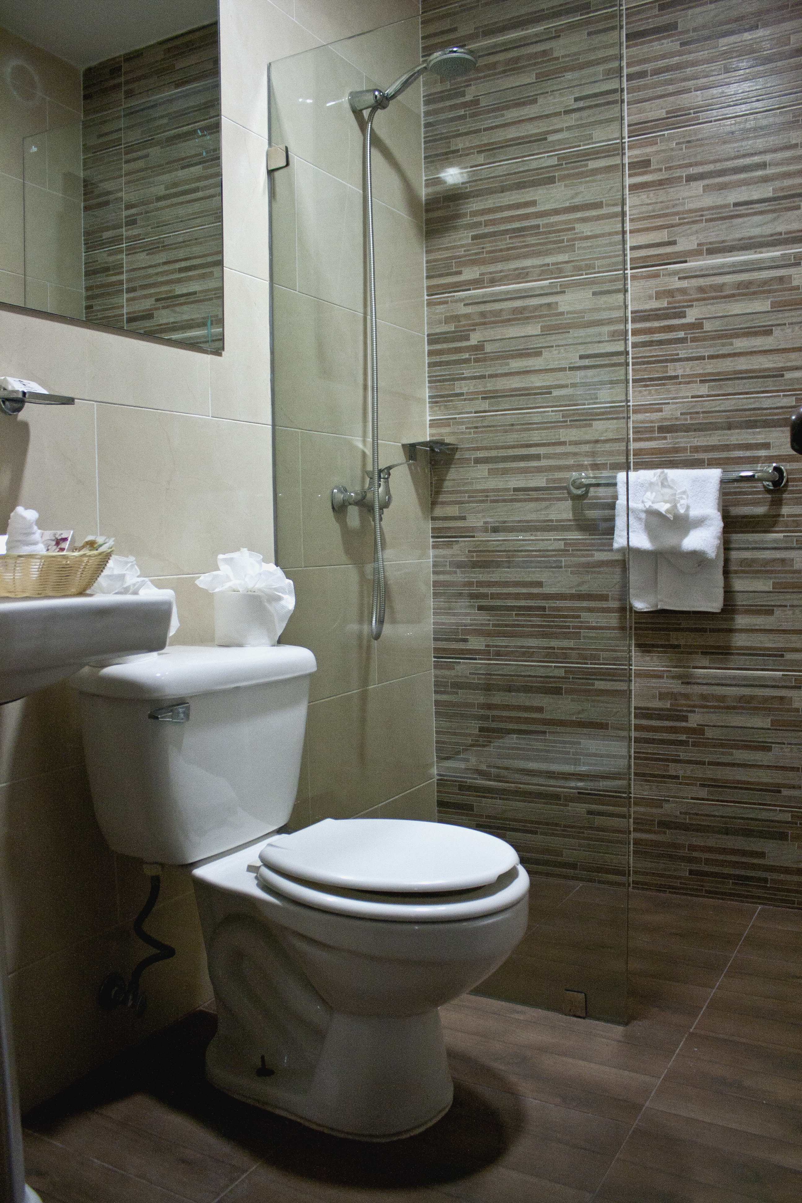 Double Queen Size Bed