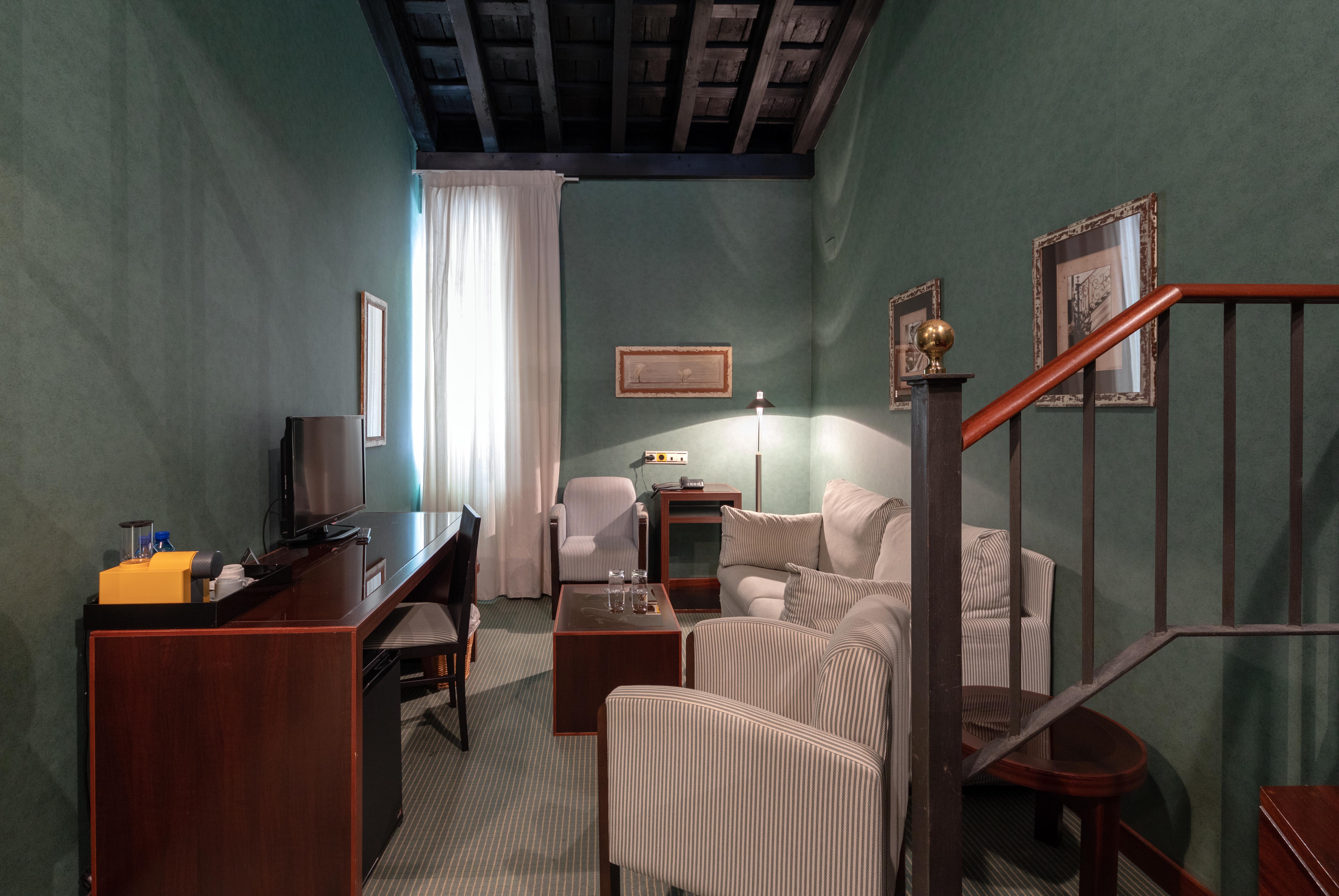 Double or Twin Executive