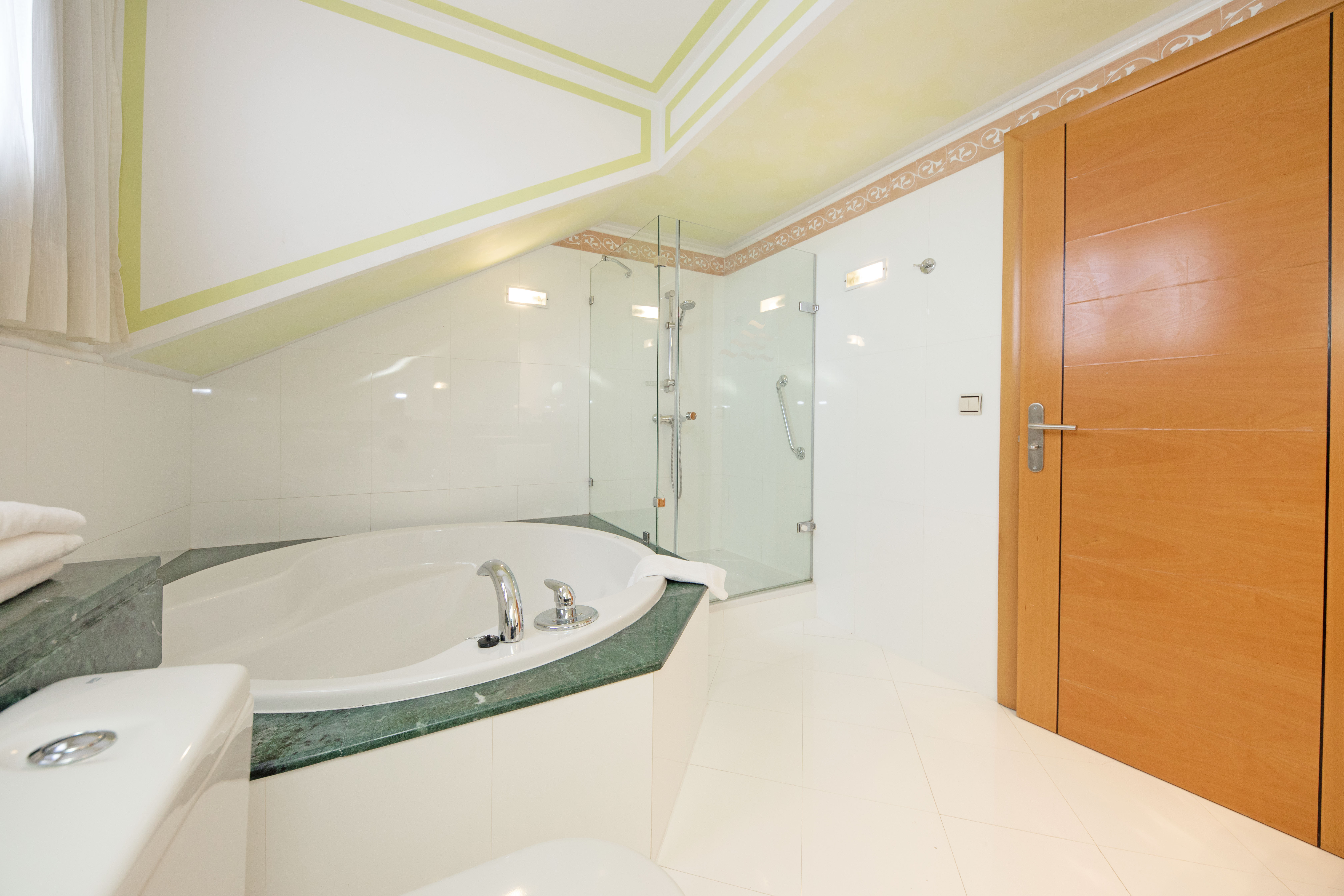 Junior Suite Capacity 2