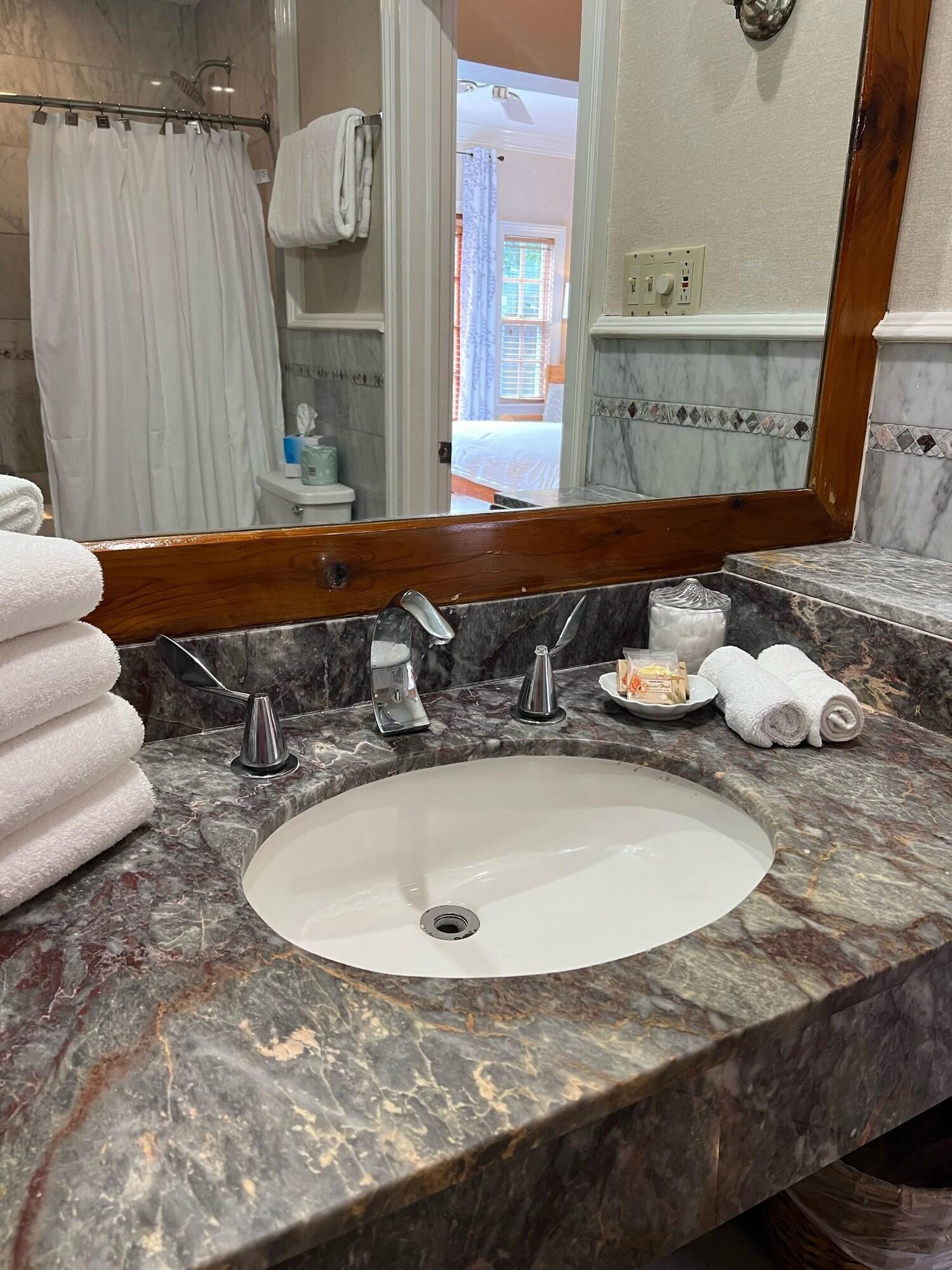 Double Queen Size Bed