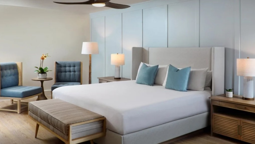 Room Deluxe with Balcony