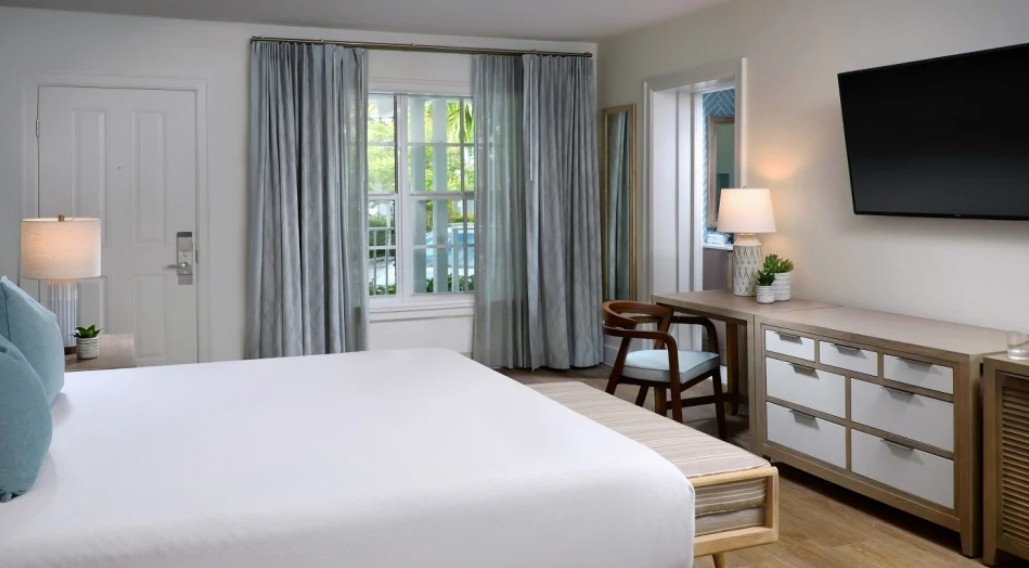 Double Classic King Bed