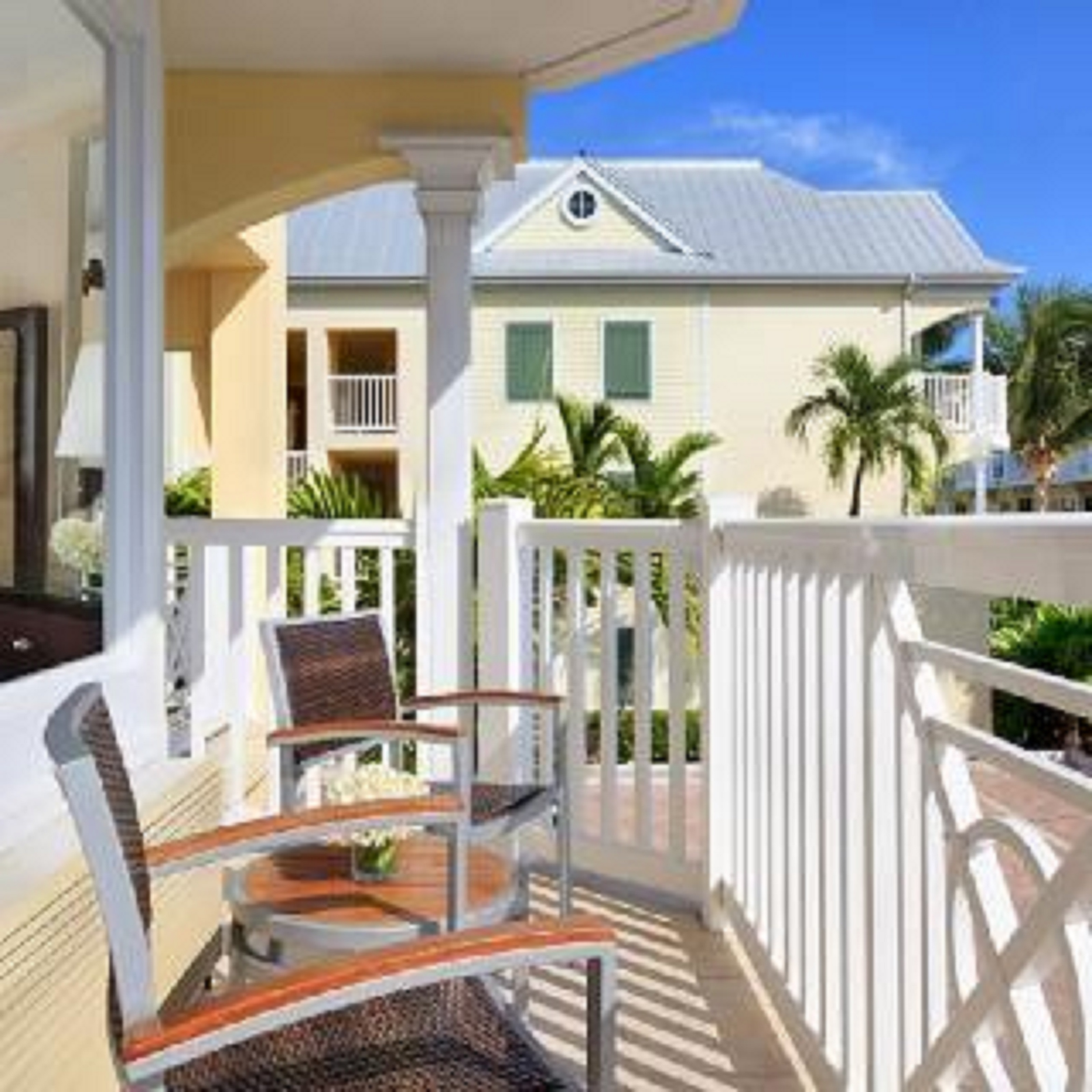 Room Deluxe King Bed