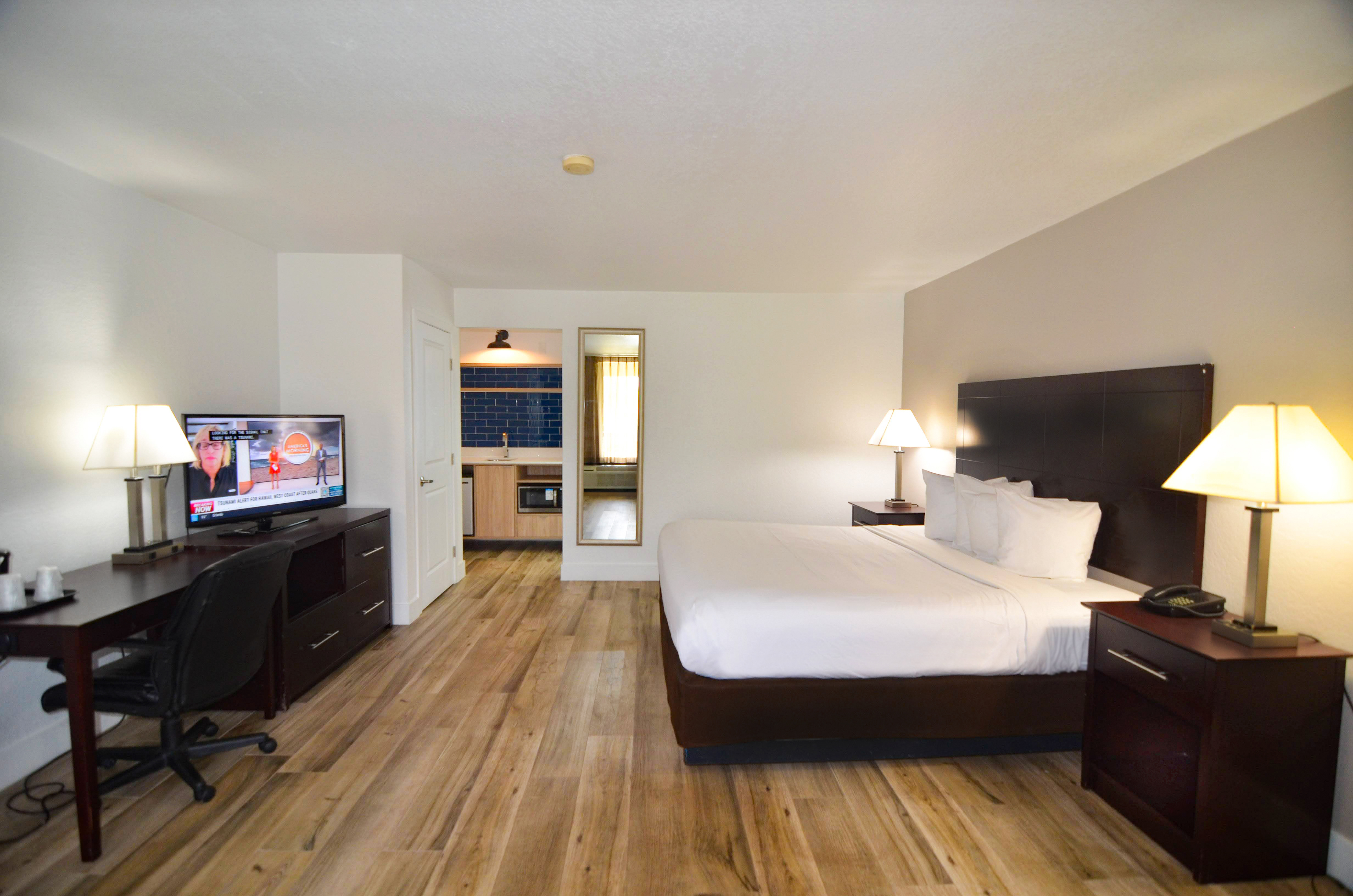 Double King Bed Non Smoking