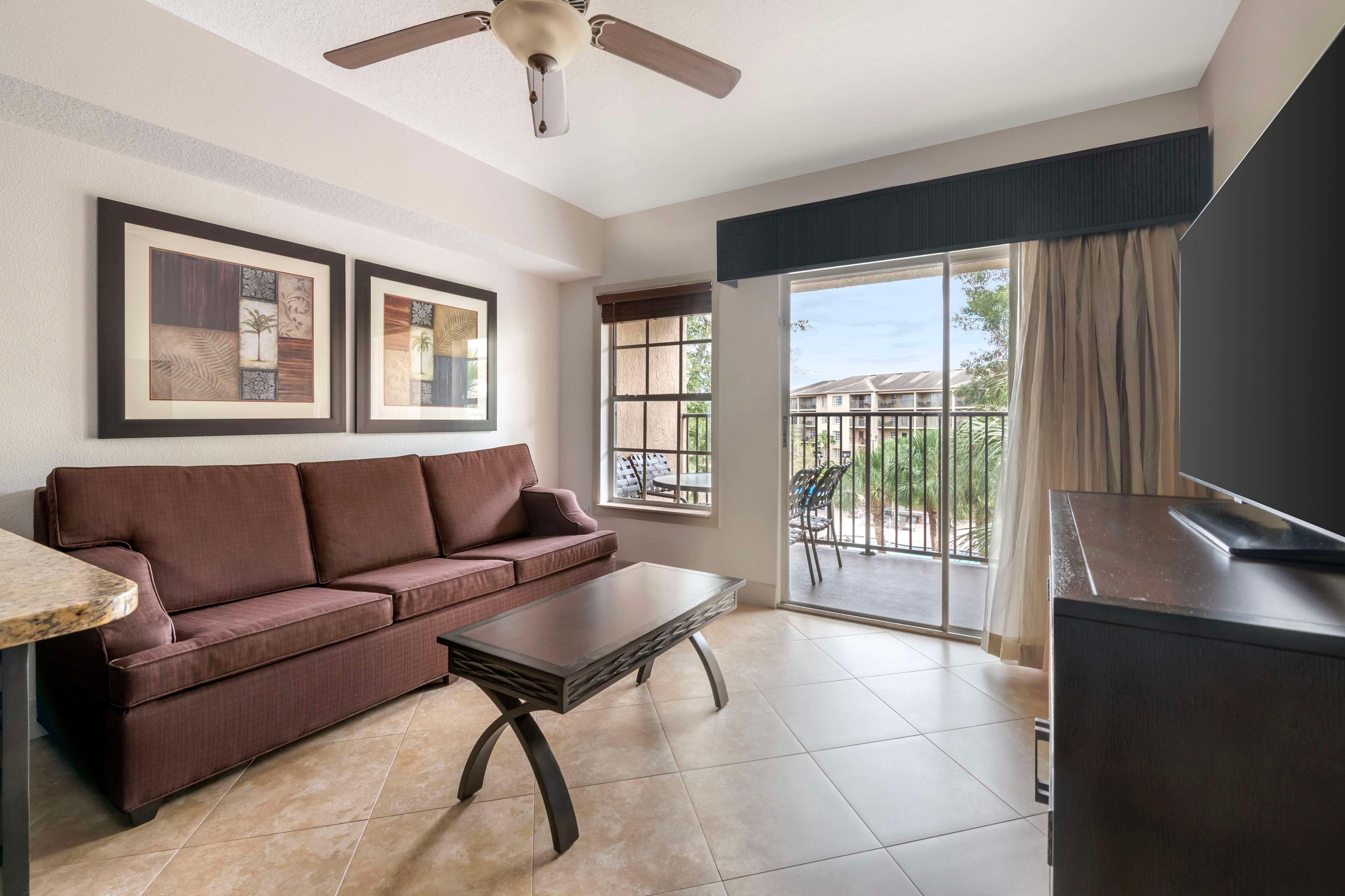 Suite Pool View One Bedroom