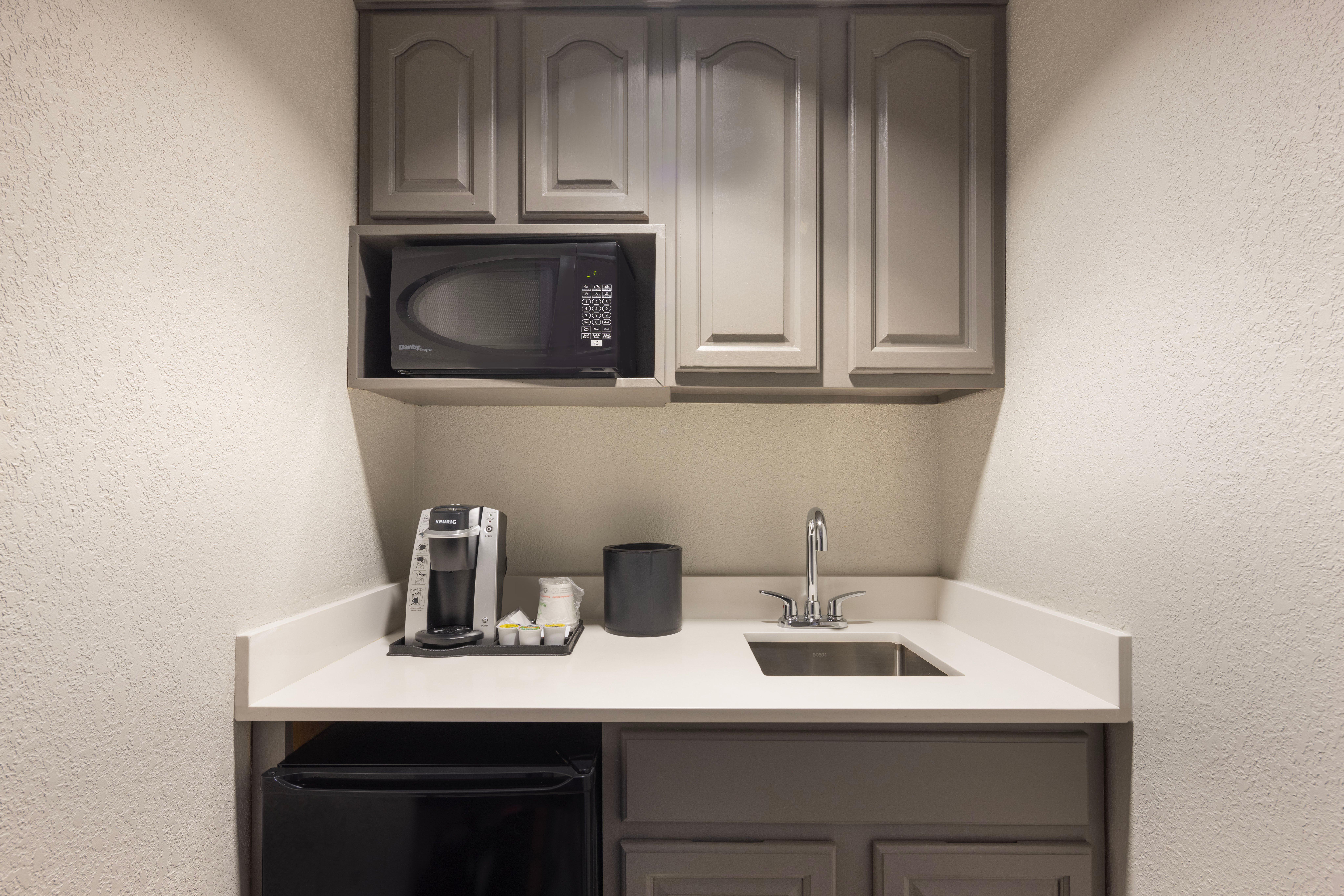 Suite Queen Size Bed