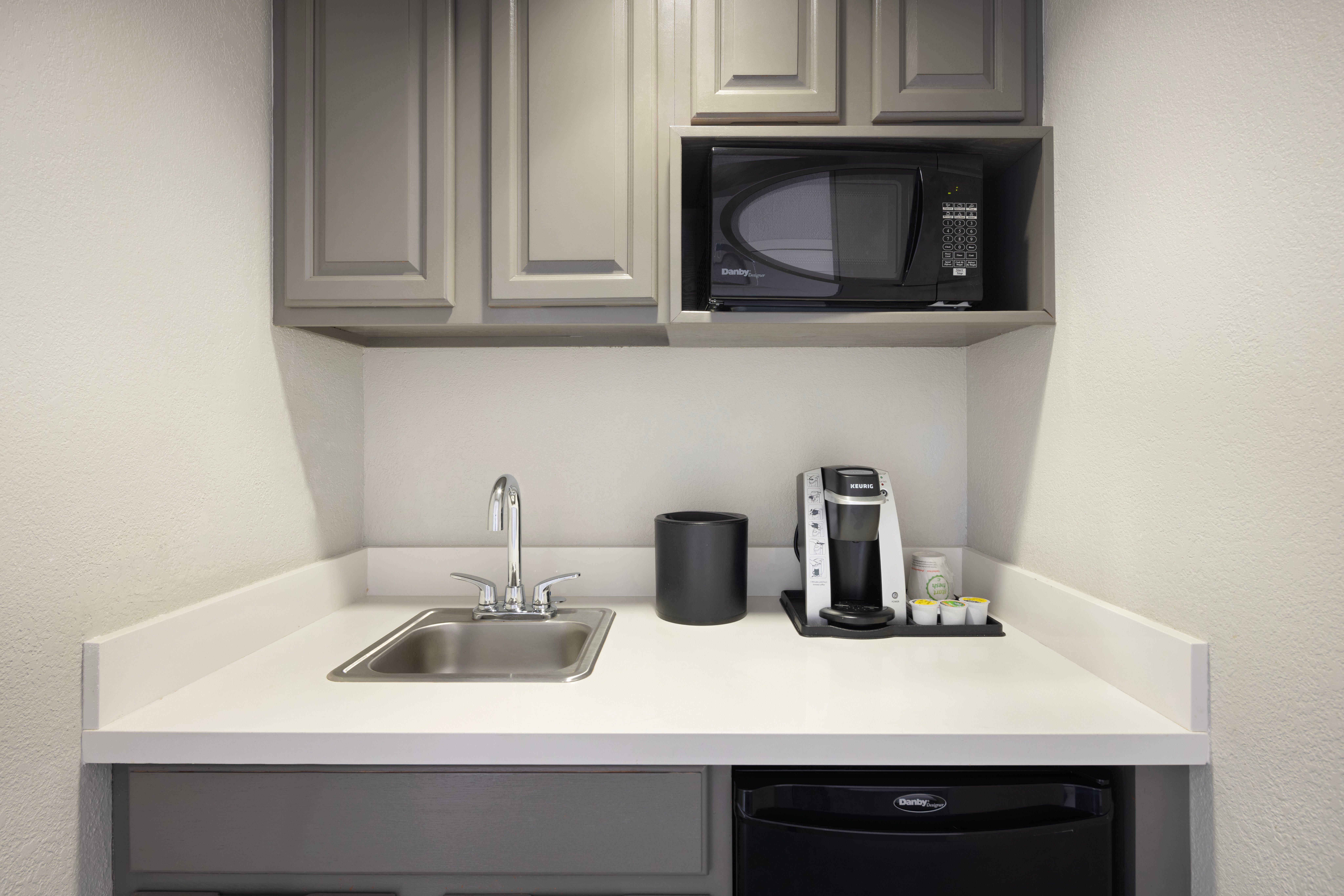 Suite Queen Size Bed