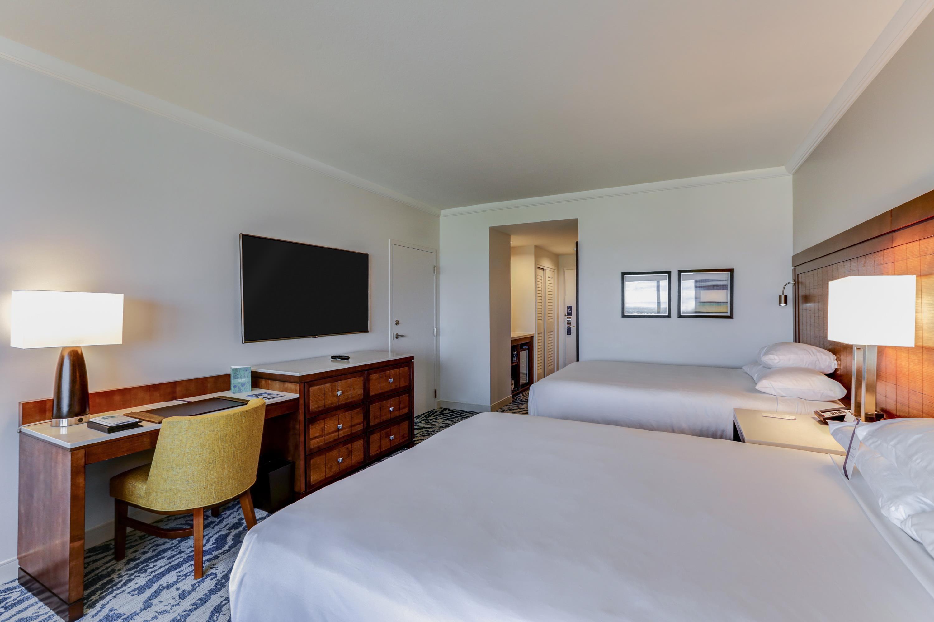 Double Club Two Queen Beds