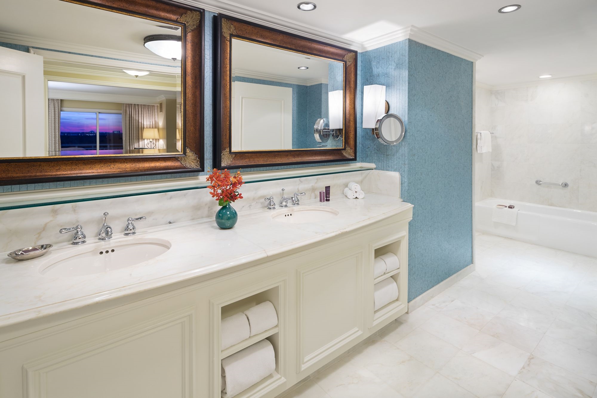 Suite Executive King Bed