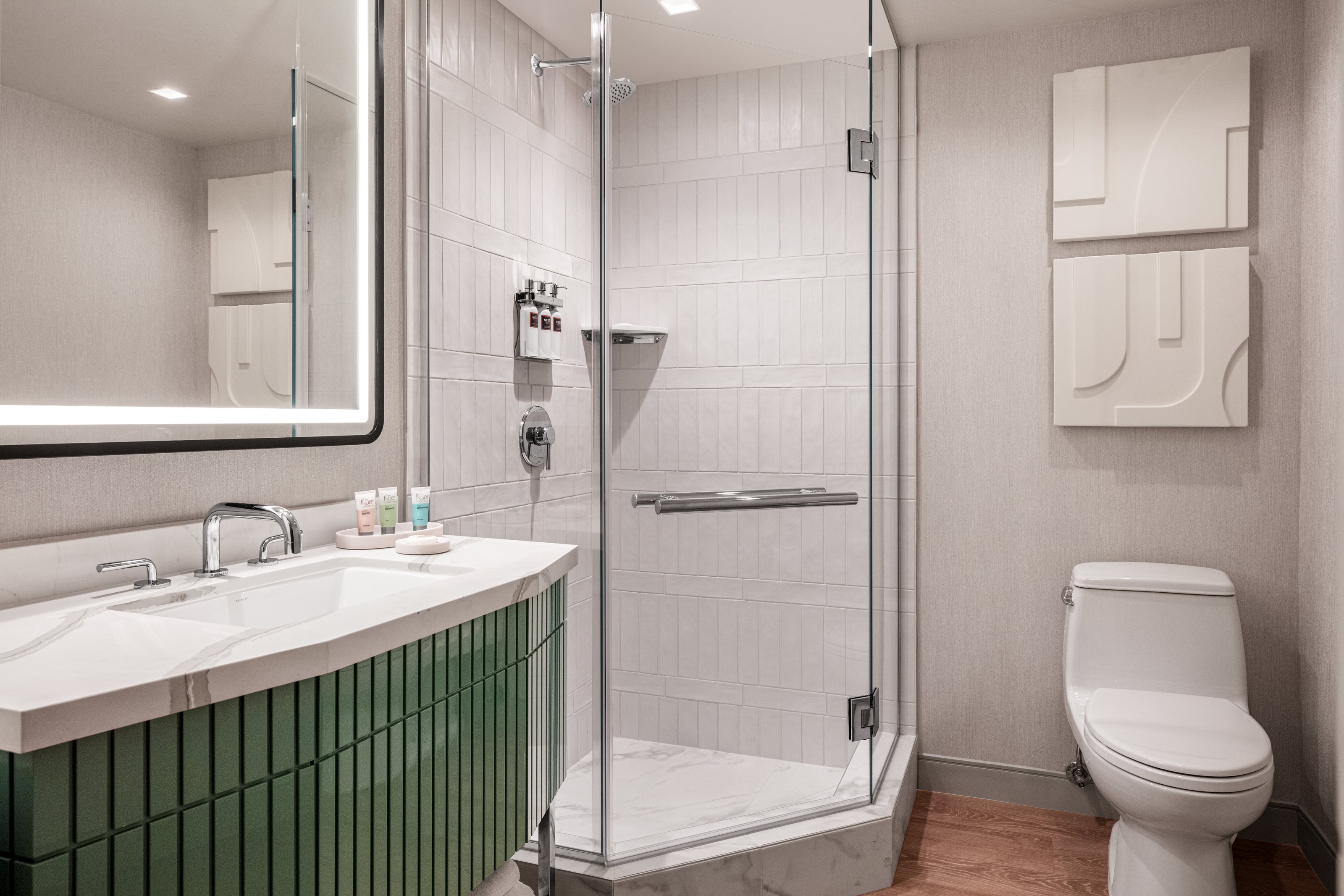 Studio King Size Bed