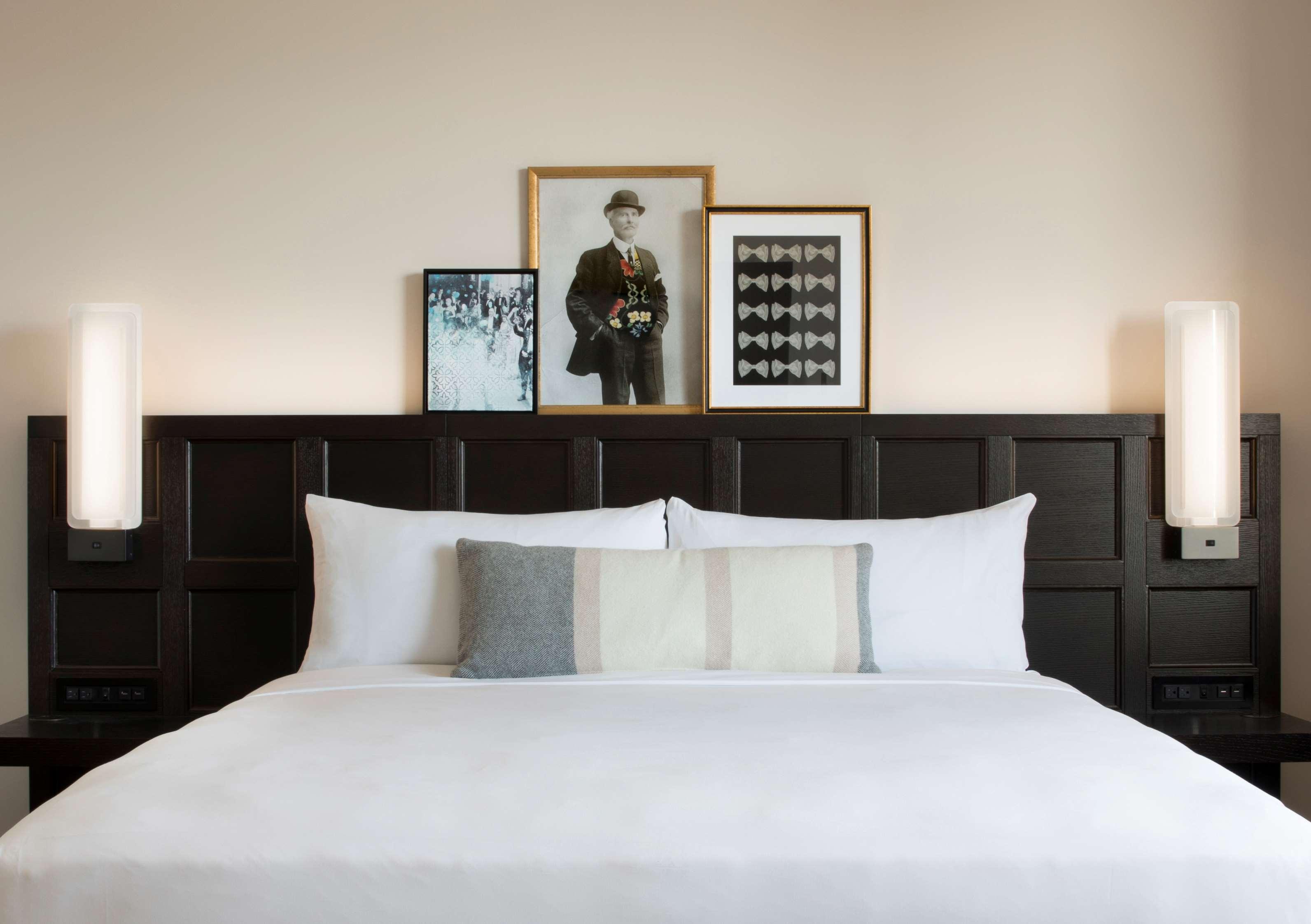 Double City View King Bed